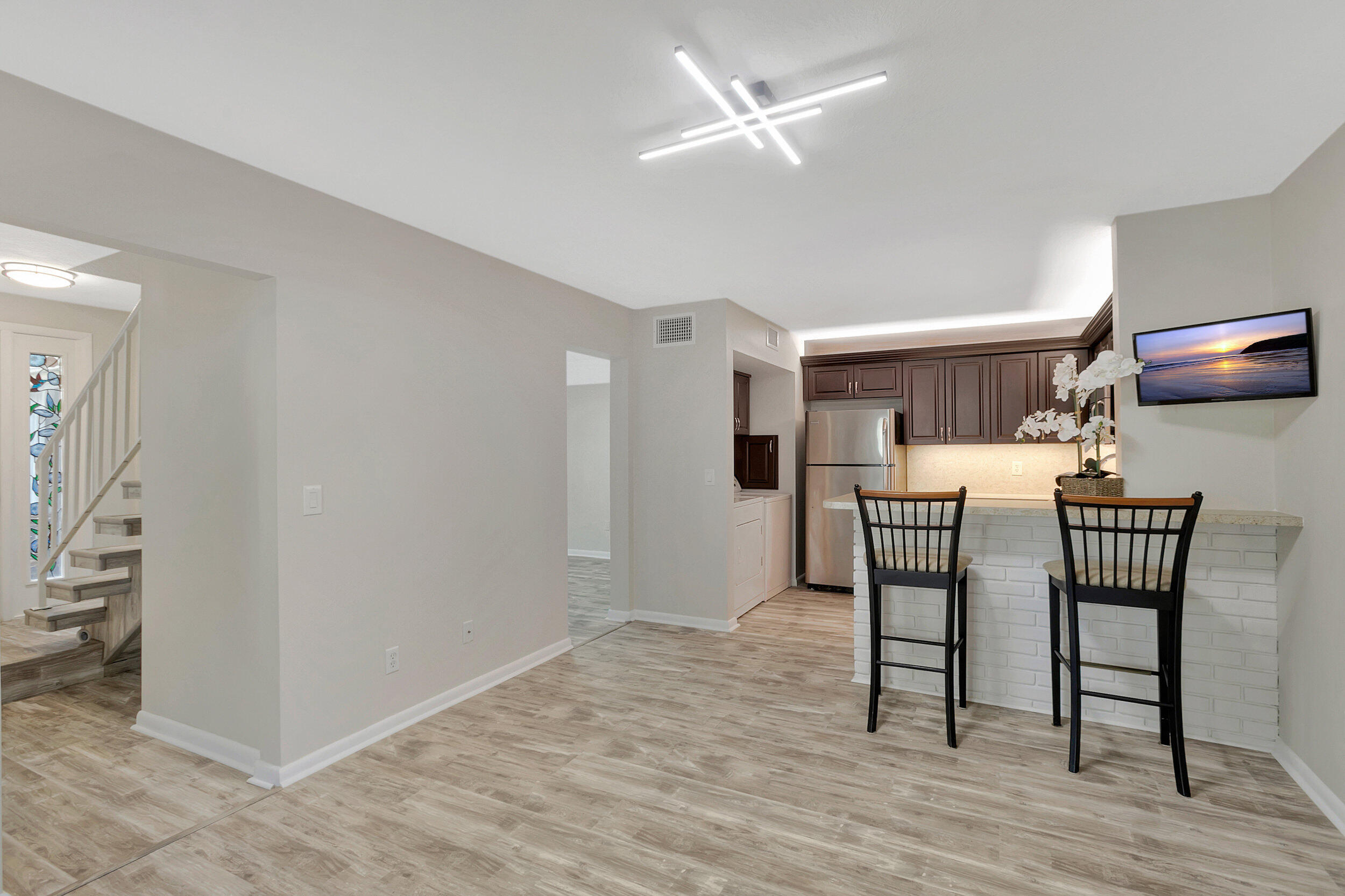 CEDAR GARDENS TOWNHOUSES - Residential Lease