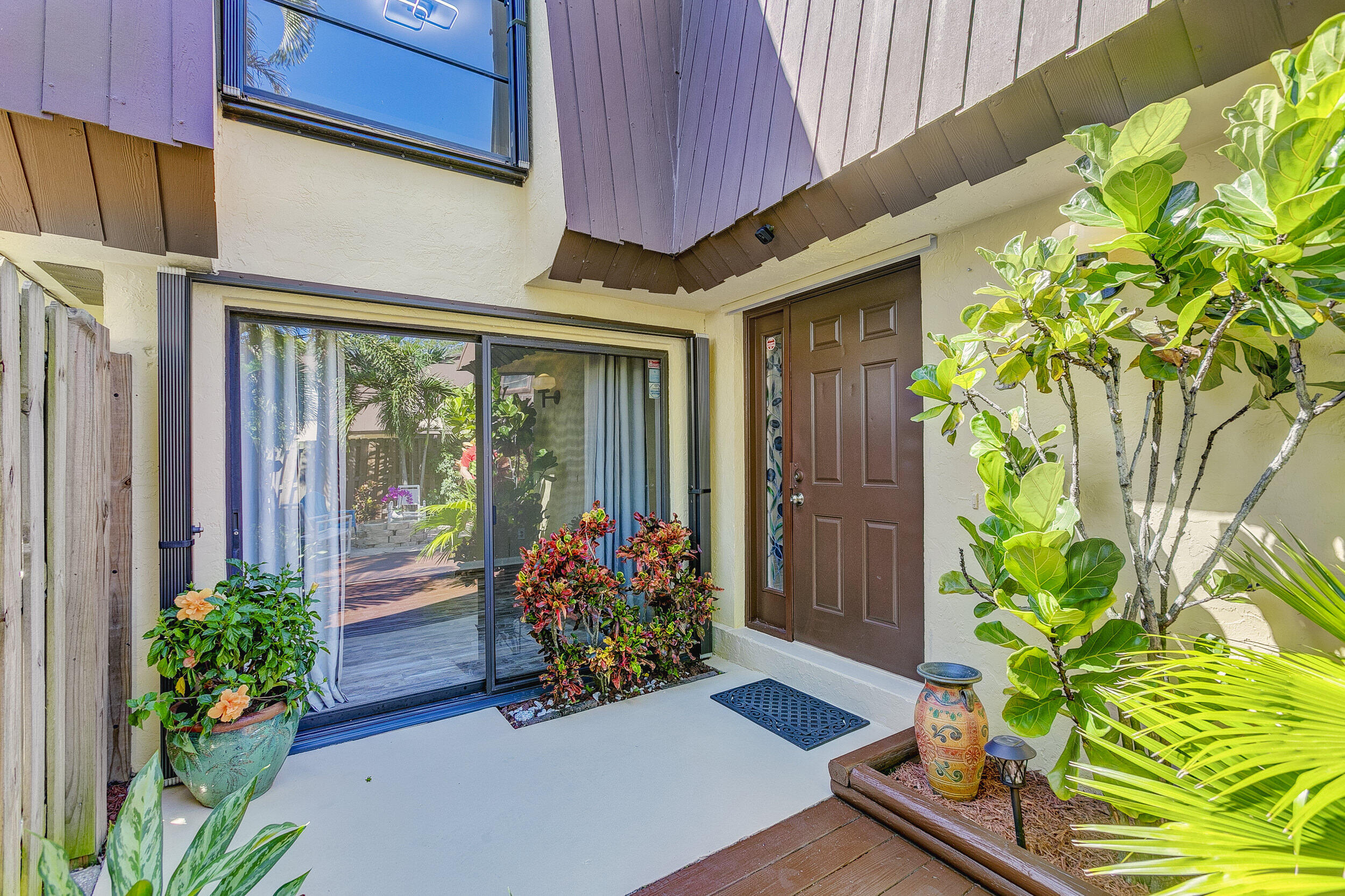 CEDAR GARDENS TOWNHOUSES - Residential Lease