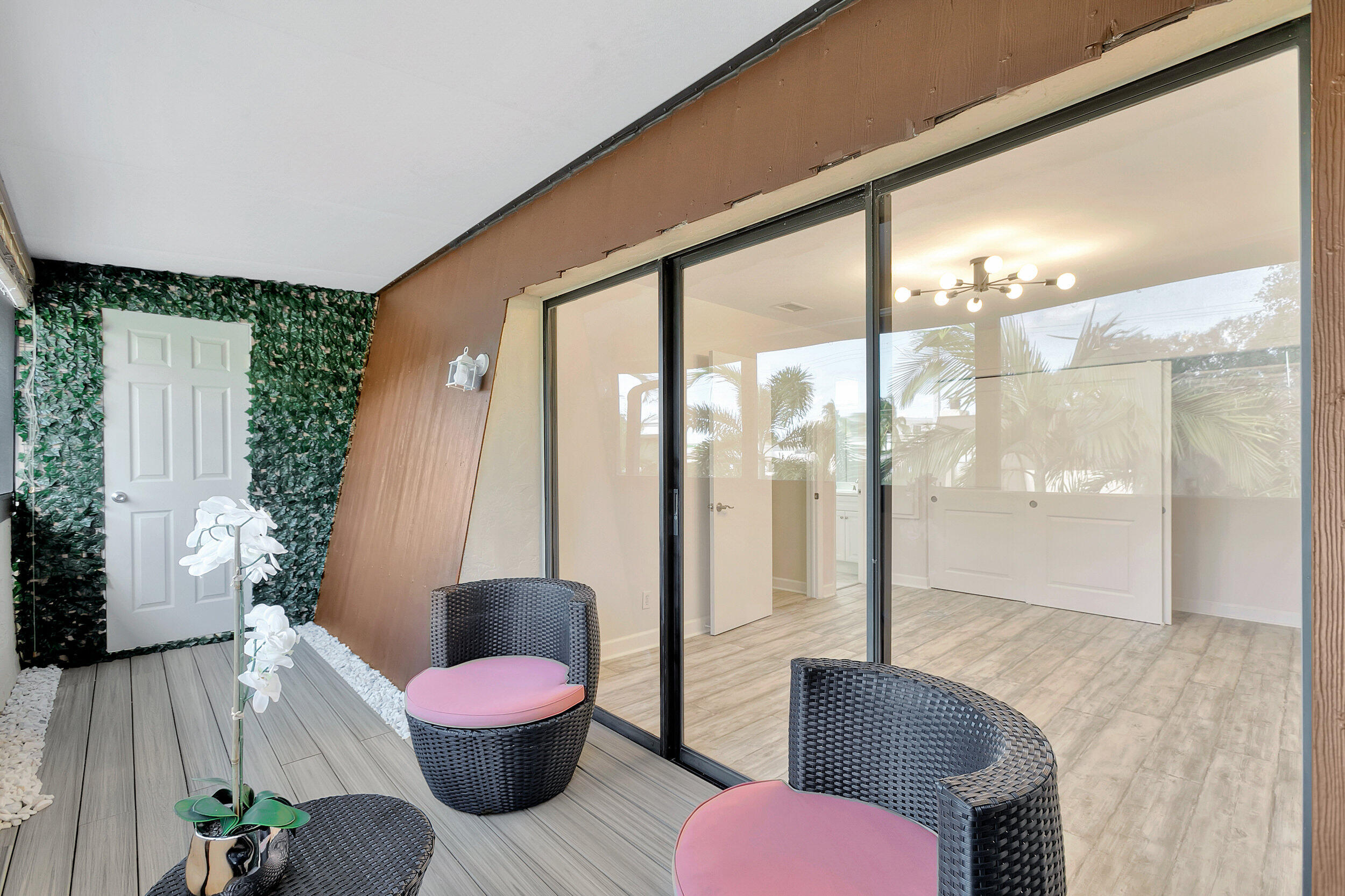 CEDAR GARDENS TOWNHOUSES - Residential Lease