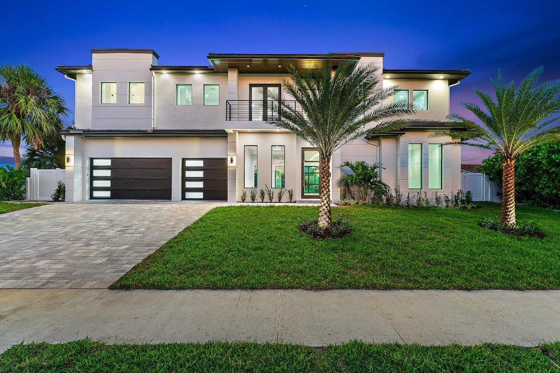 NORTH PALM BEACH VILLAGE - Residential