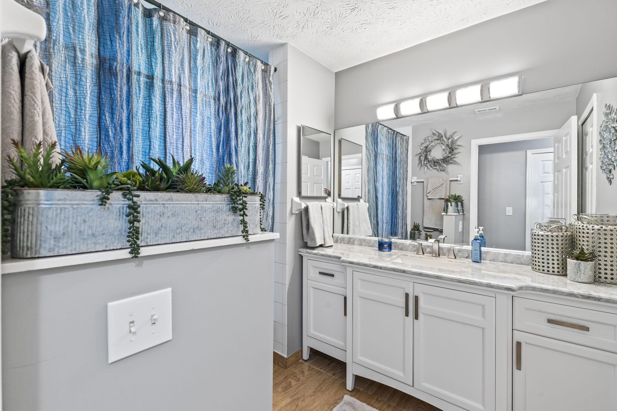 Hidden Pines - Residential