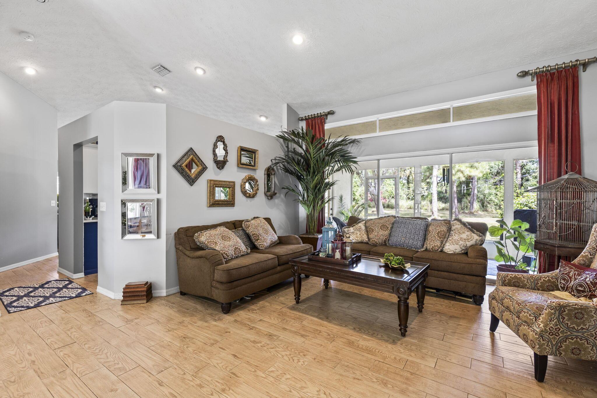 Hidden Pines - Residential