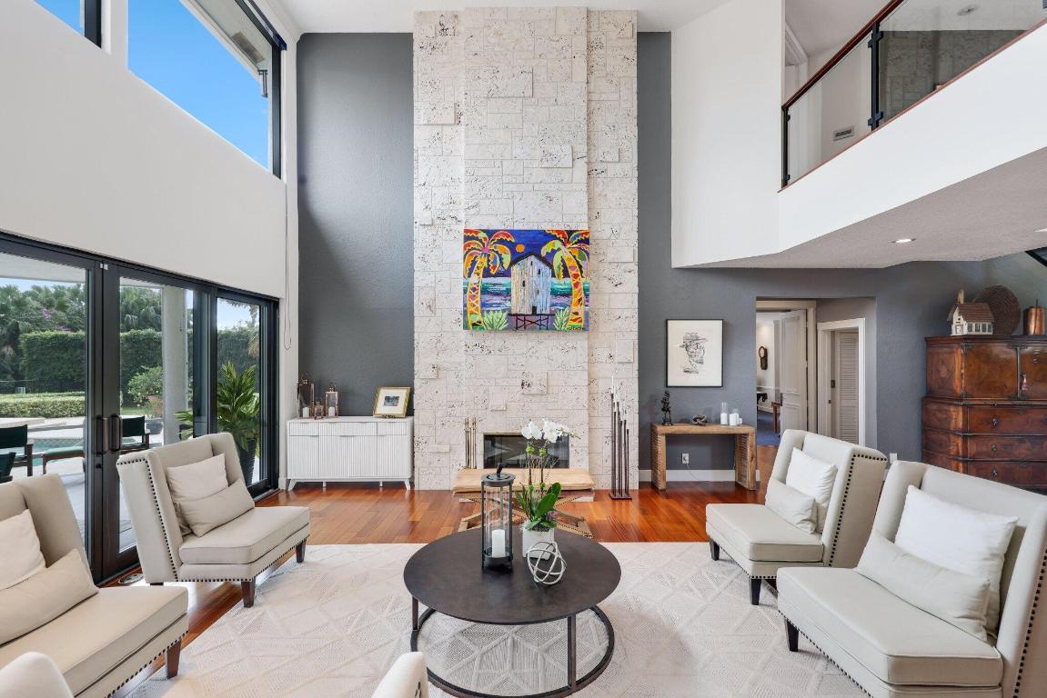 10438 Prestwick Road