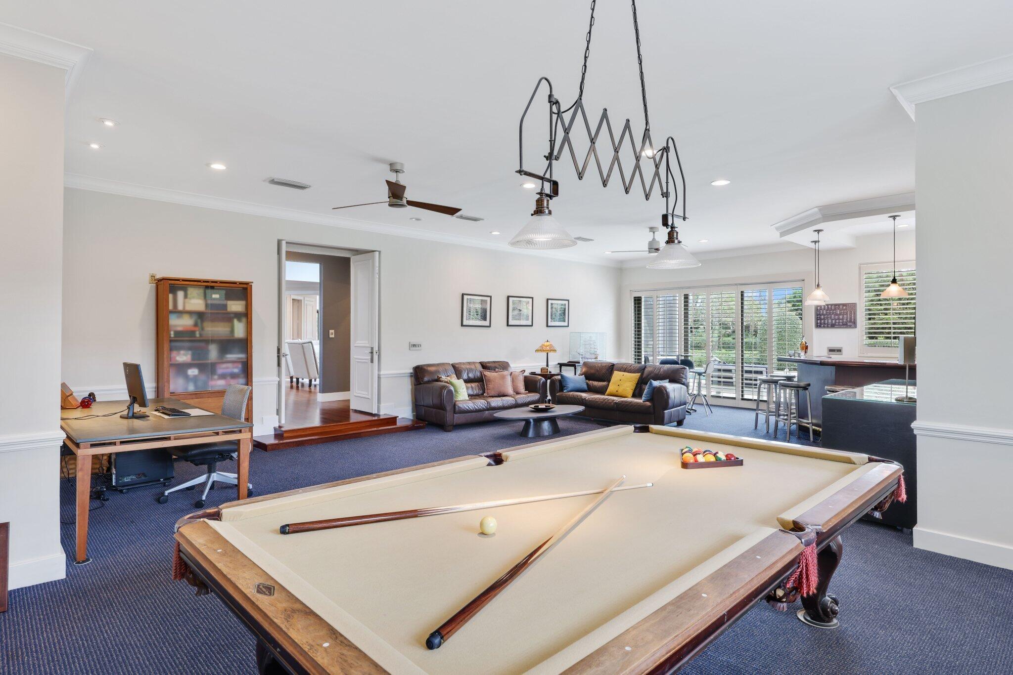 PINE TREE GOLF CLUB - Residential