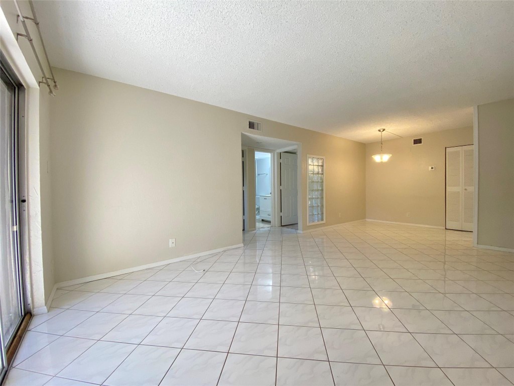 The Gardens North One Con - Residential Lease