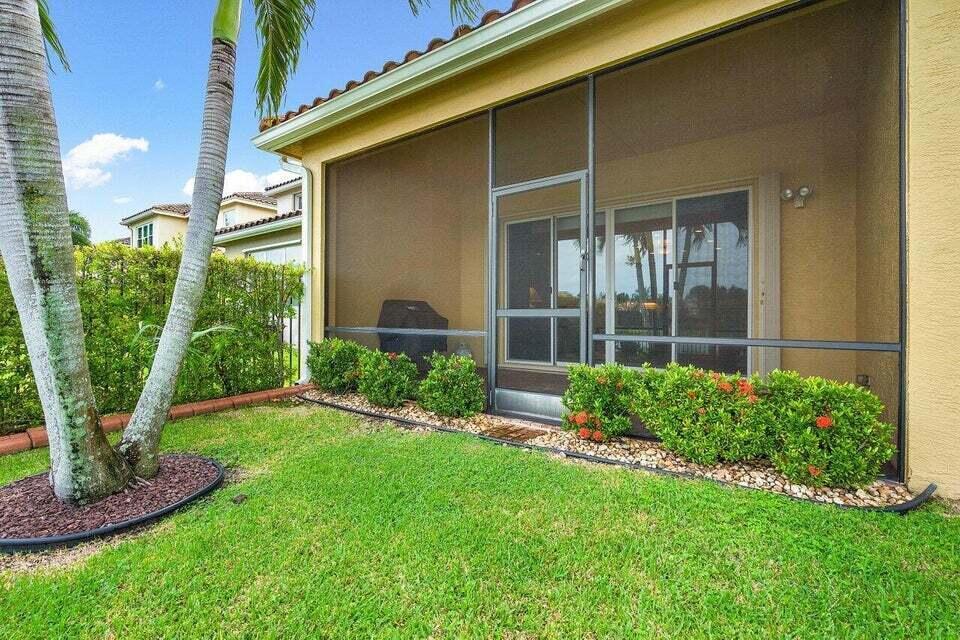 10562 Cape Delabra Court