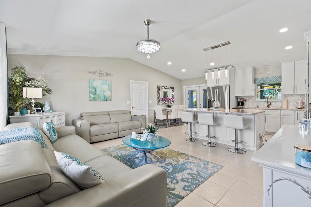 Photo of 5507 Killarney Avenue, Fort Pierce, FL 34951 (MLS # R11082907)