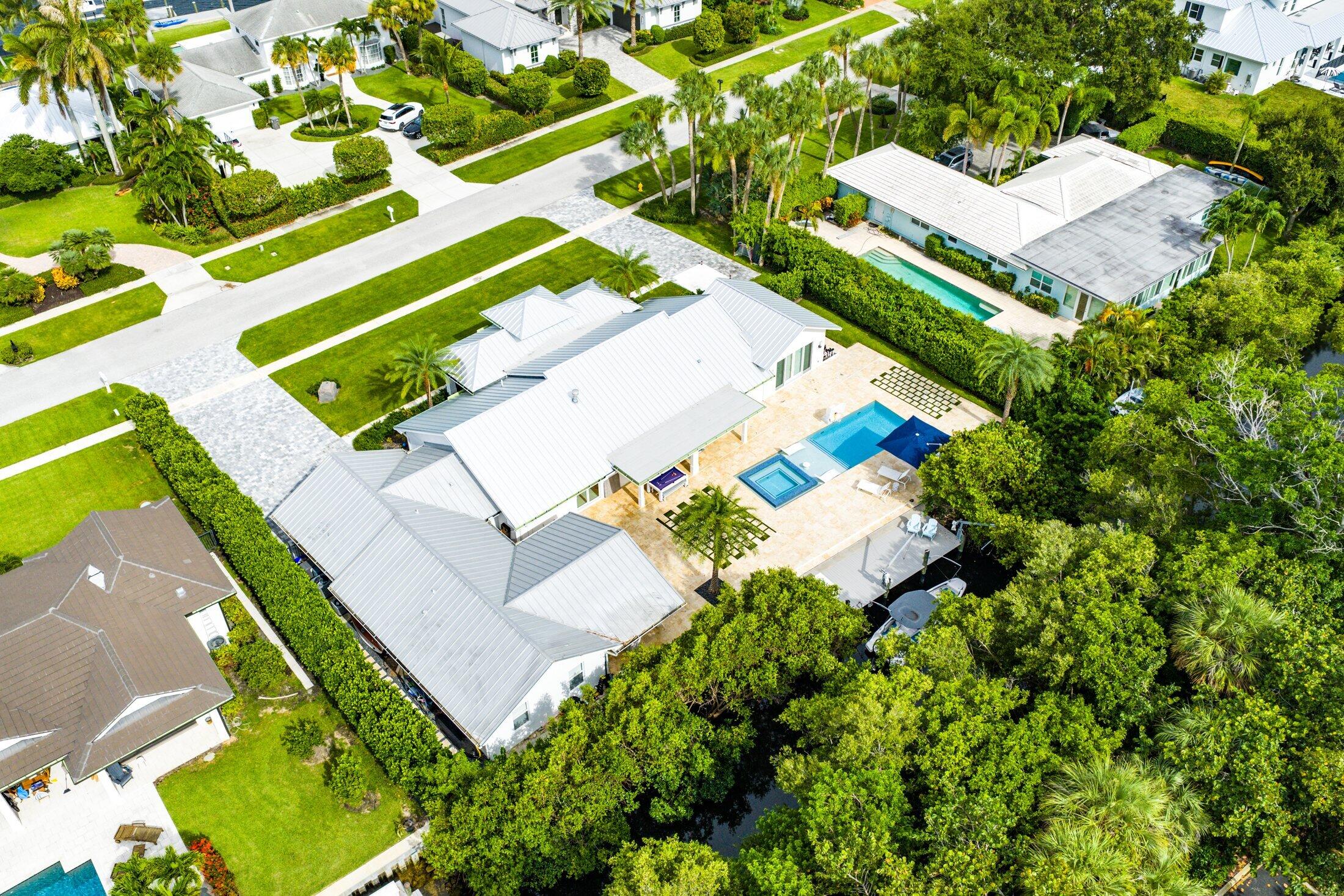 HIDDEN KEY NORTH - Residential