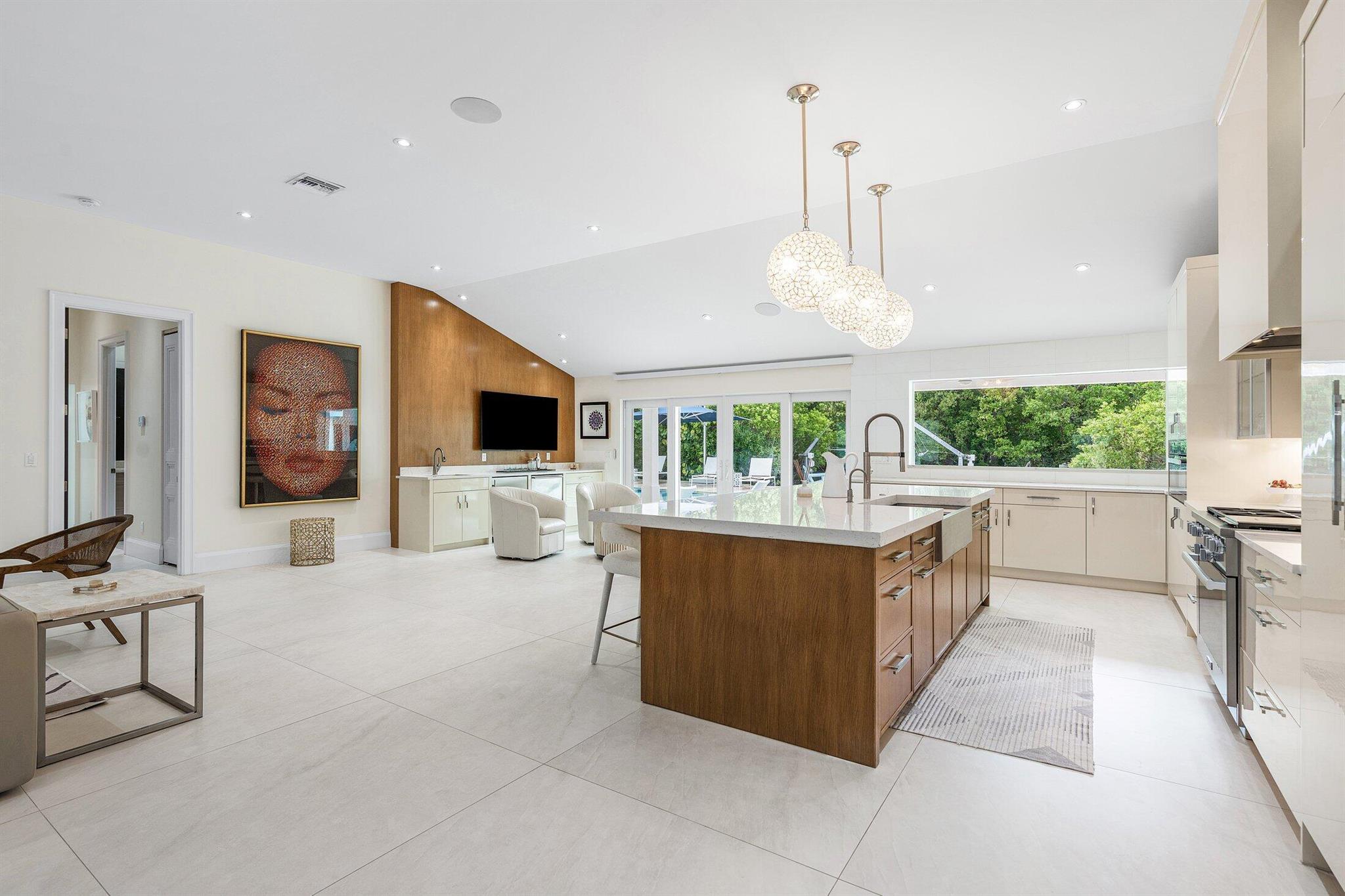 HIDDEN KEY NORTH - Residential