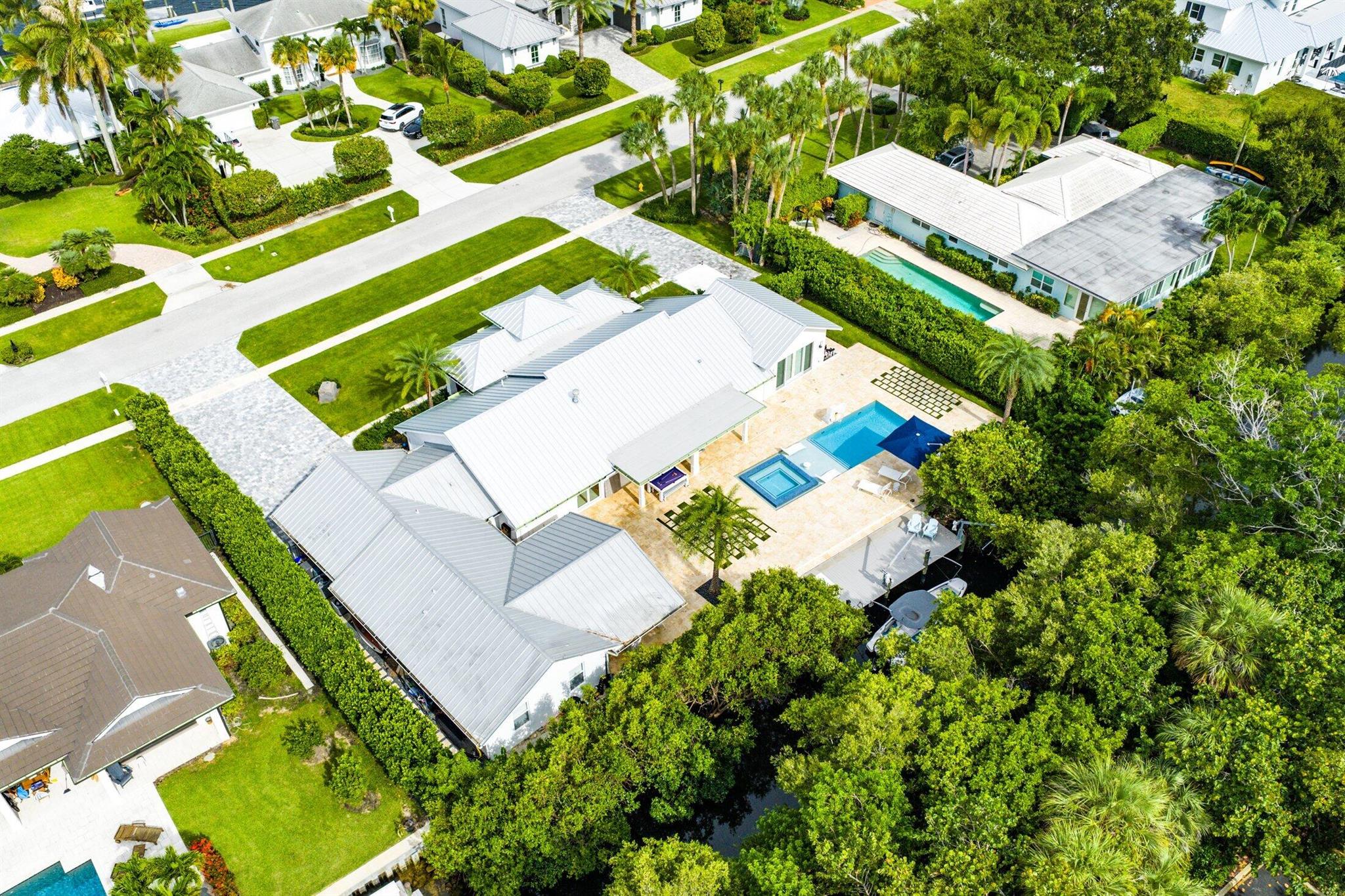 HIDDEN KEY NORTH - Residential