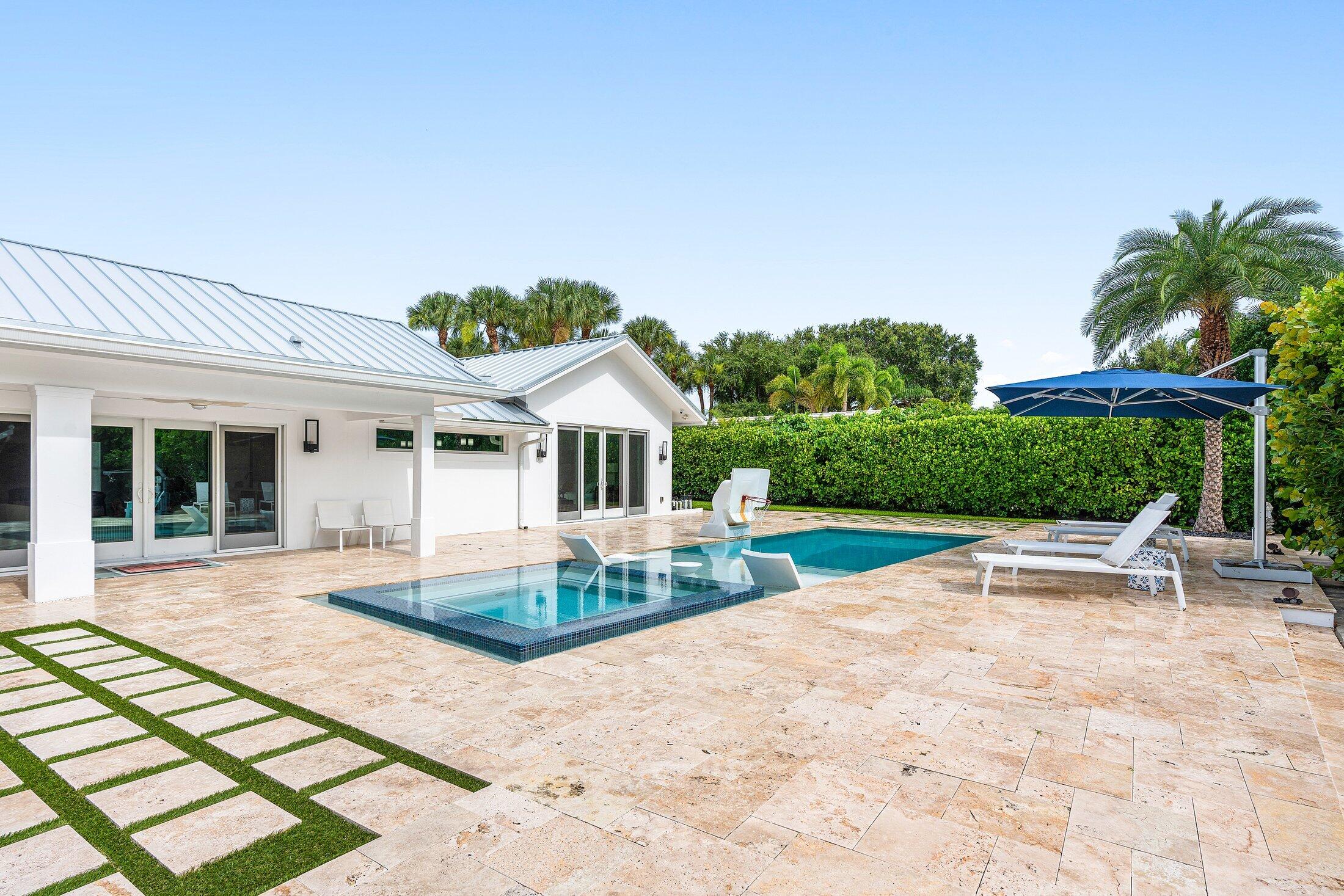 HIDDEN KEY NORTH - Residential