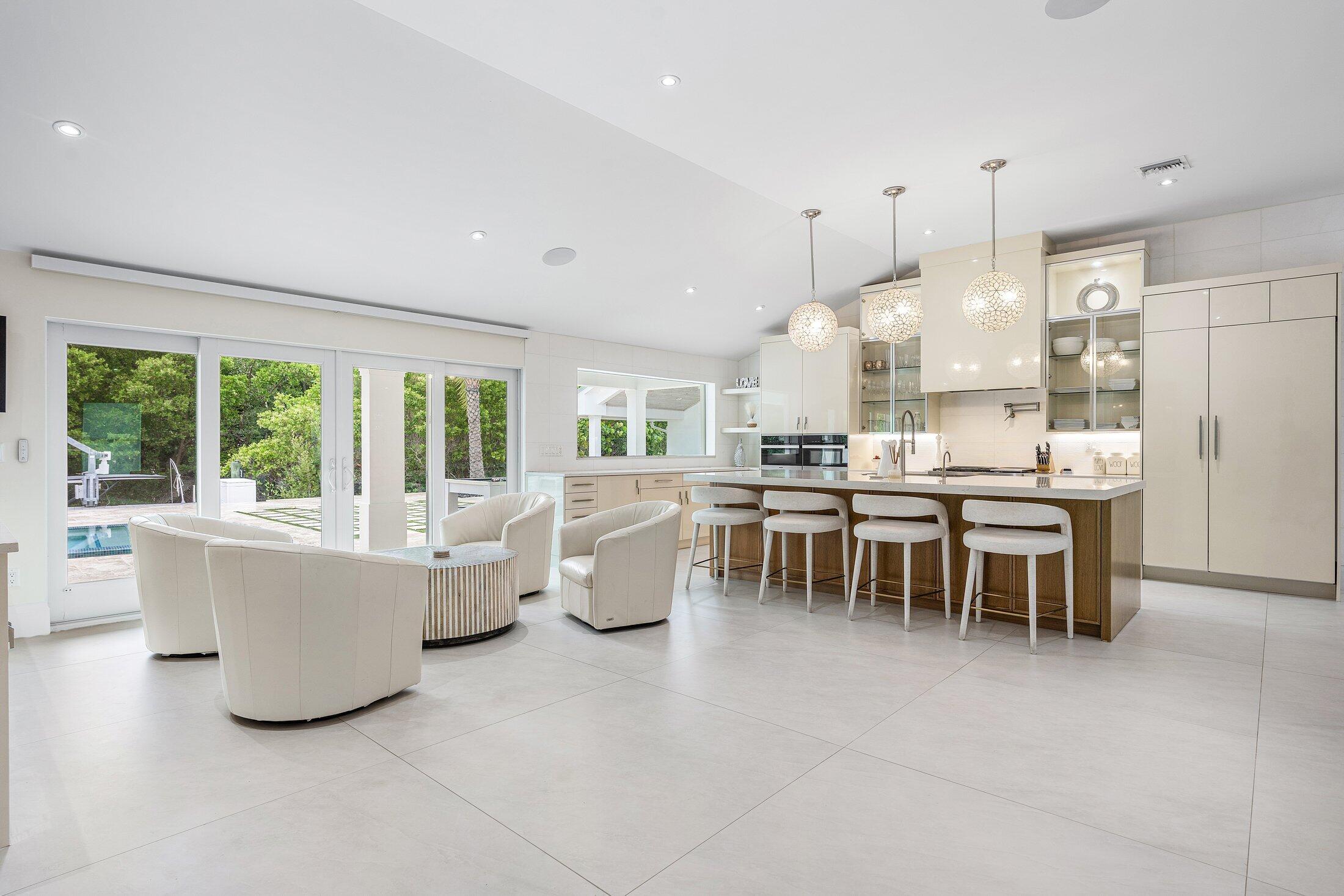 HIDDEN KEY NORTH - Residential