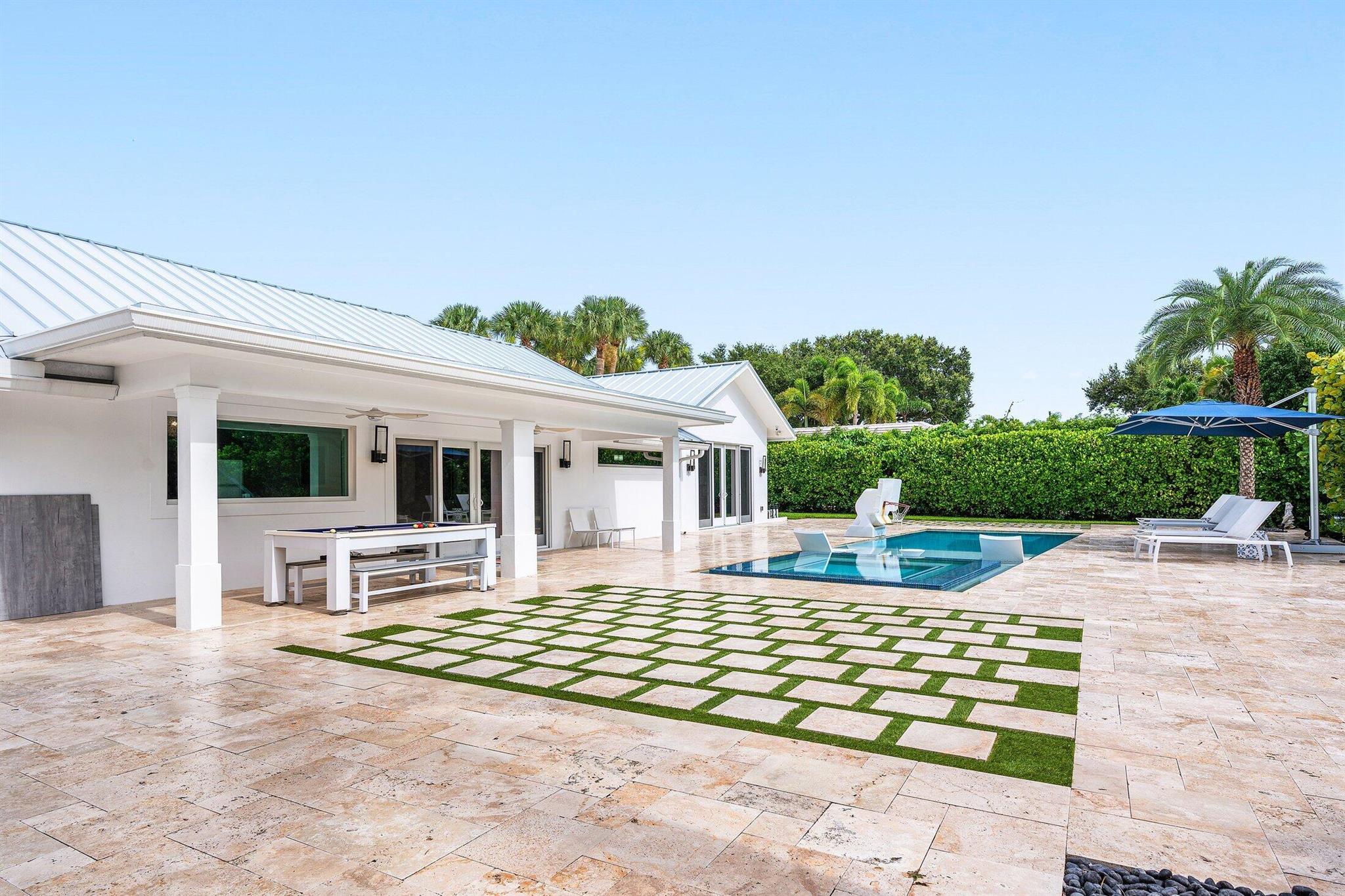 HIDDEN KEY NORTH - Residential