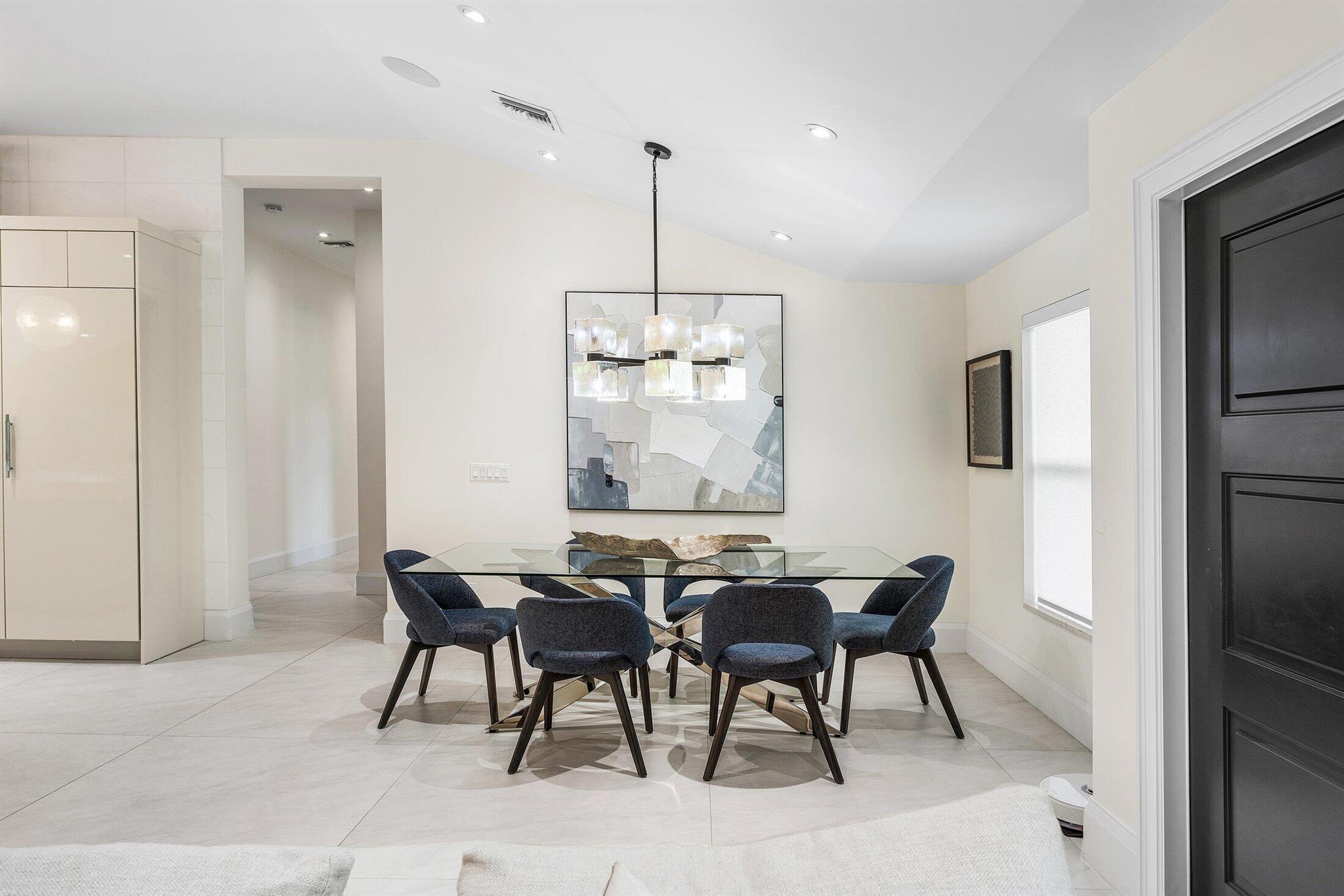 HIDDEN KEY NORTH - Residential