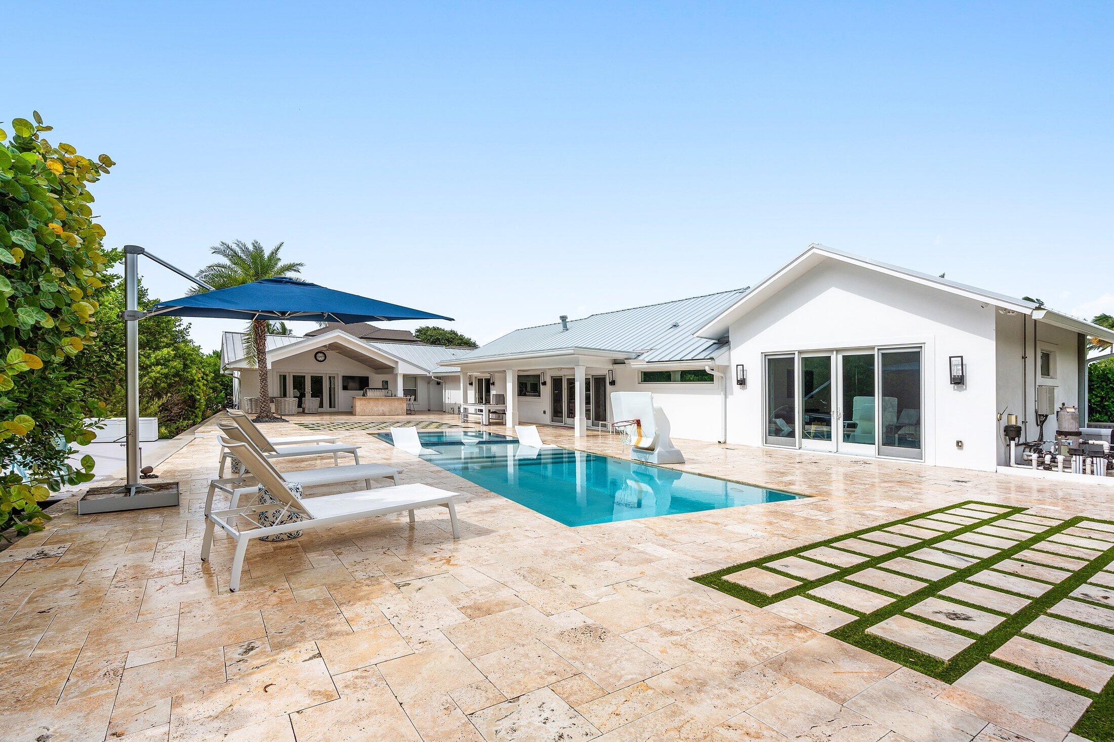 HIDDEN KEY NORTH - Residential