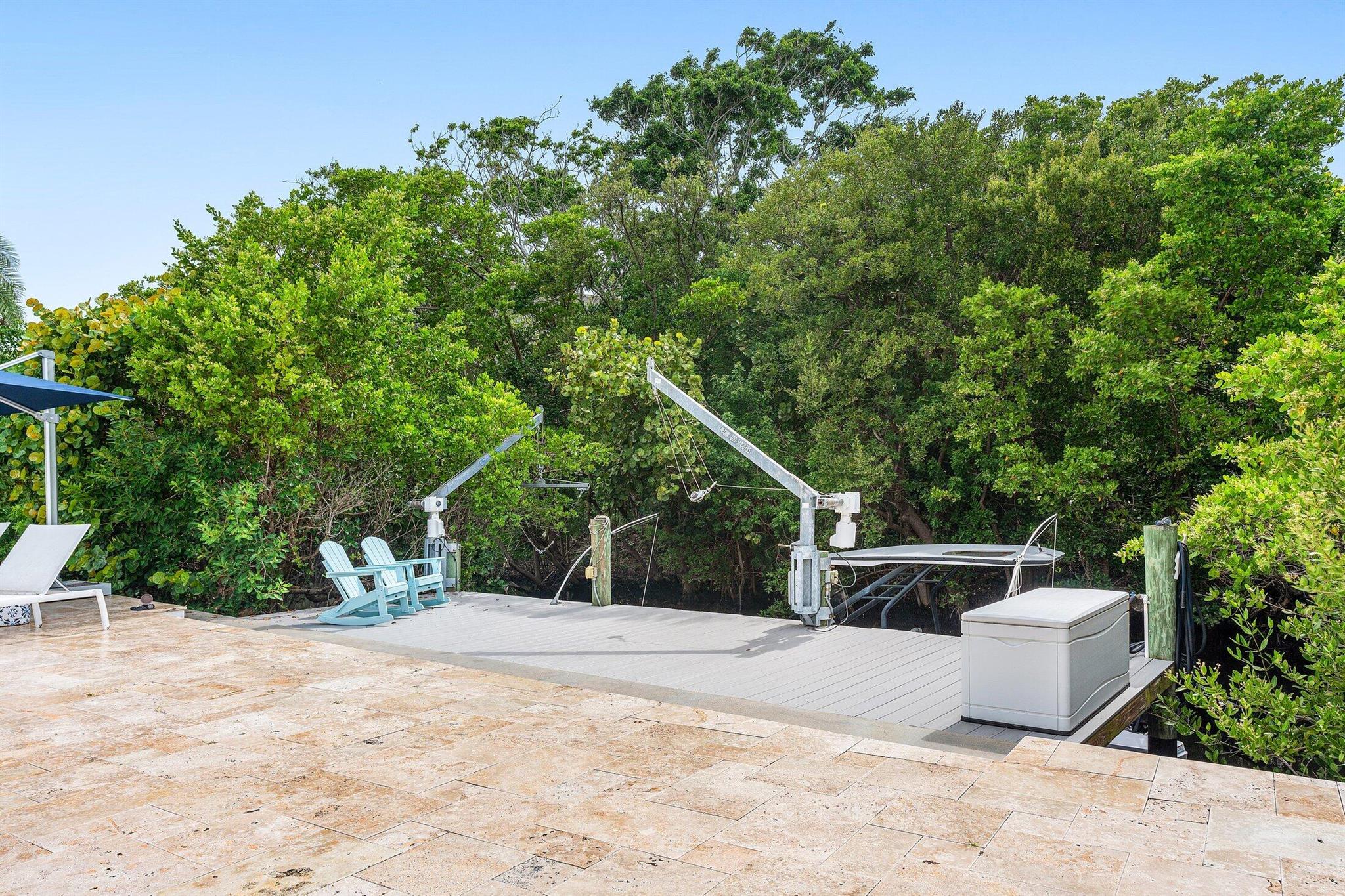 HIDDEN KEY NORTH - Residential