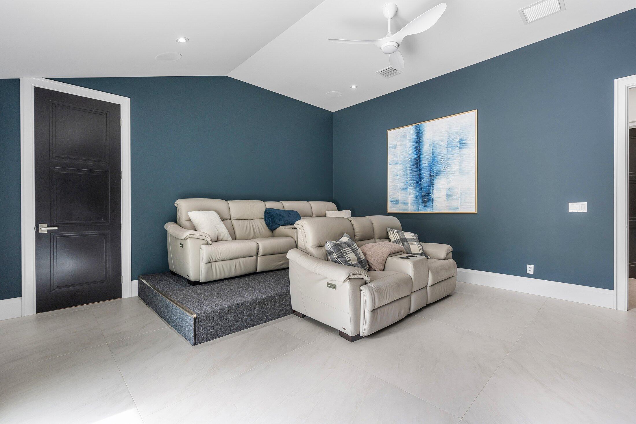 HIDDEN KEY NORTH - Residential