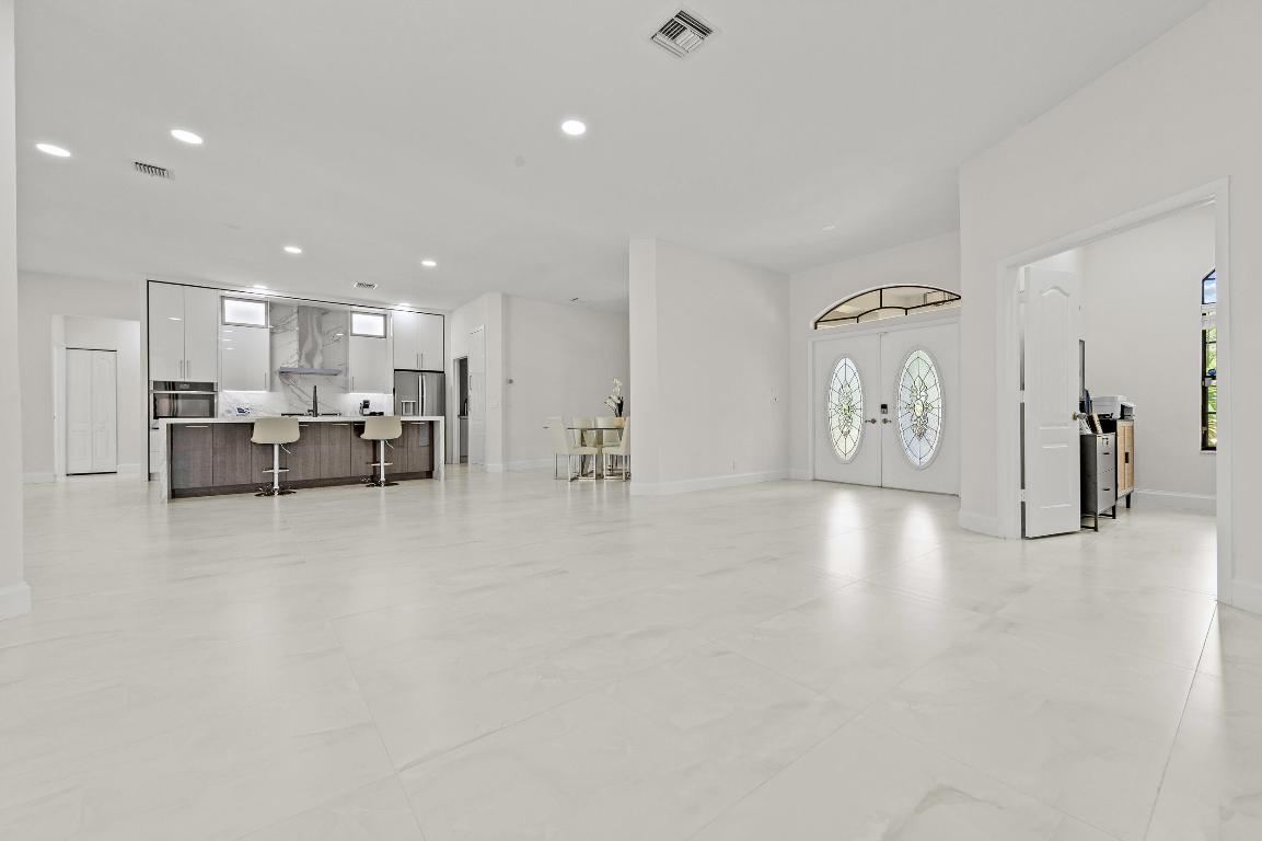 The Acreage - Residential