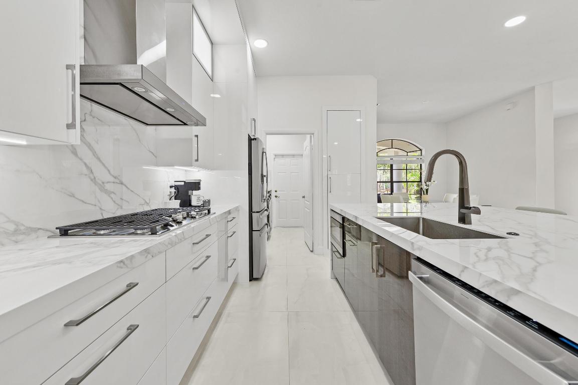 The Acreage - Residential