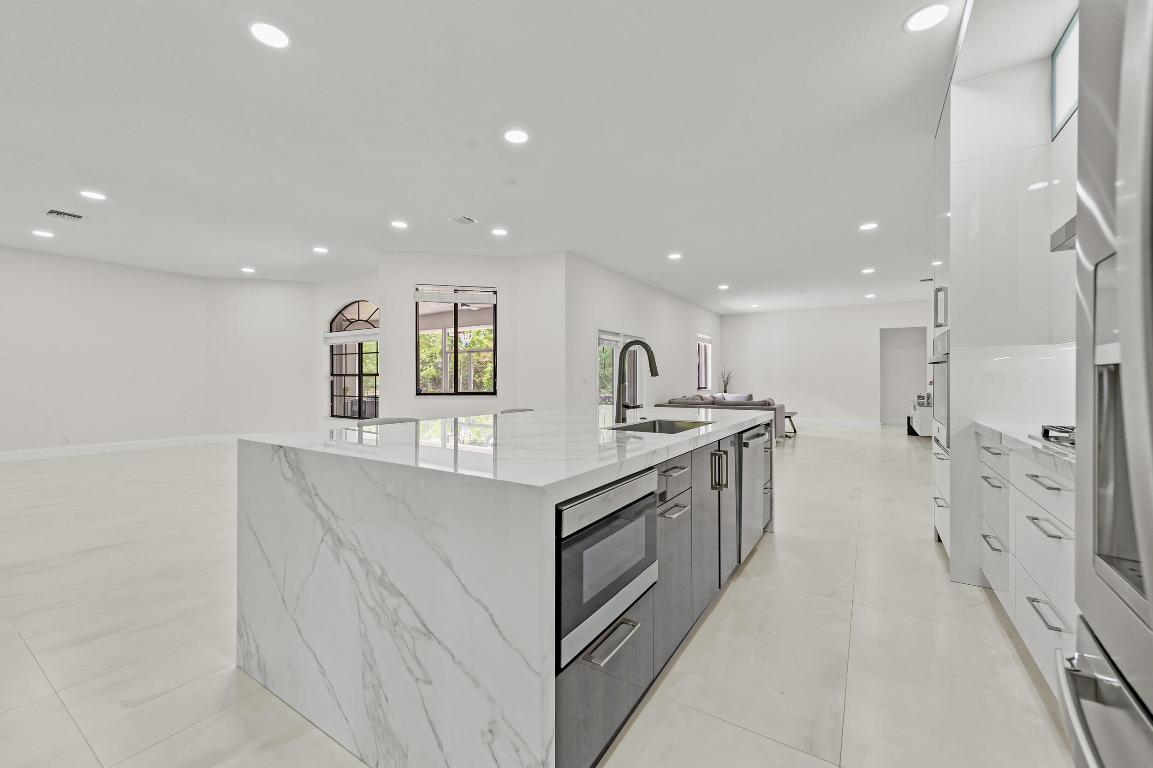 The Acreage - Residential