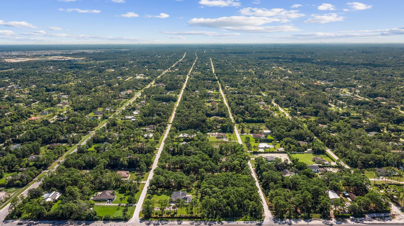 The Acreage - Residential