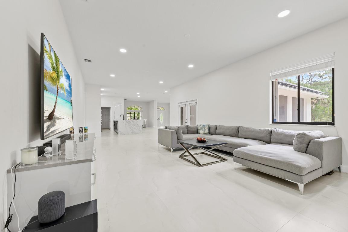 The Acreage - Residential