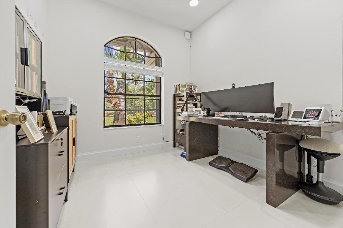 The Acreage - Residential