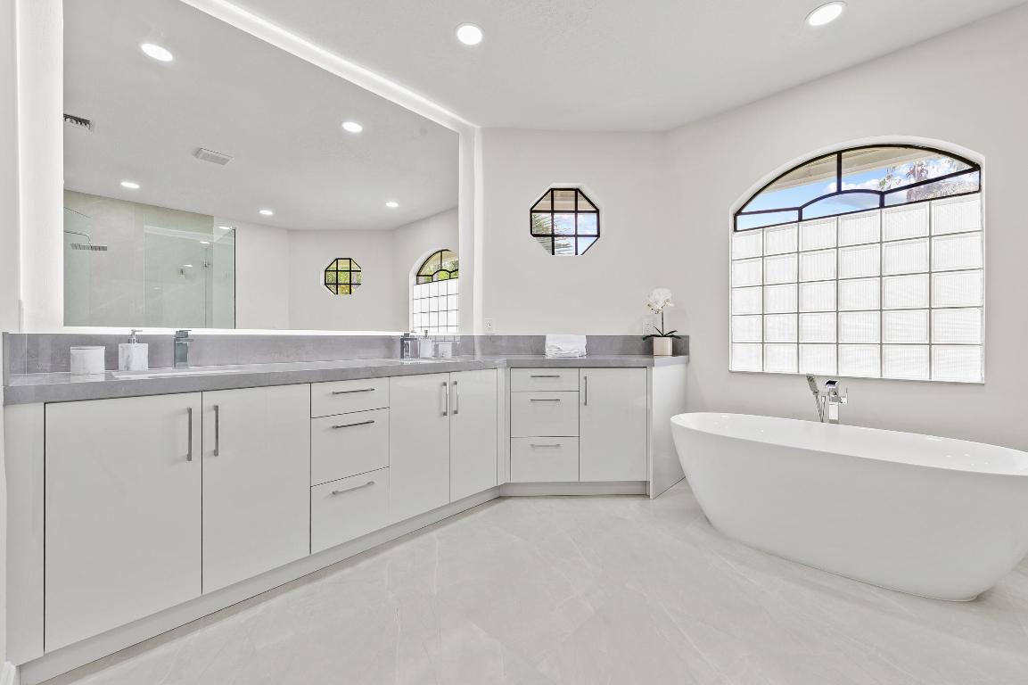 The Acreage - Residential