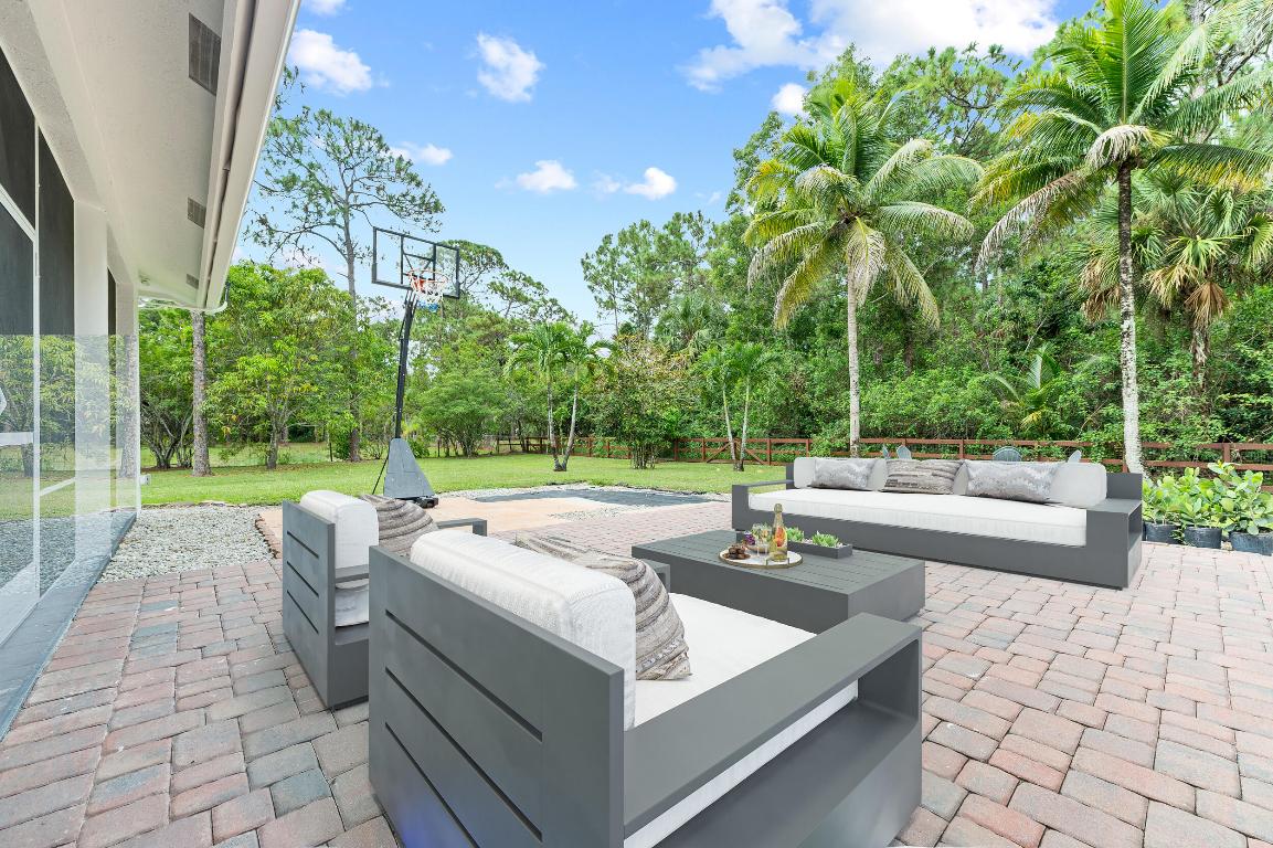 The Acreage - Residential