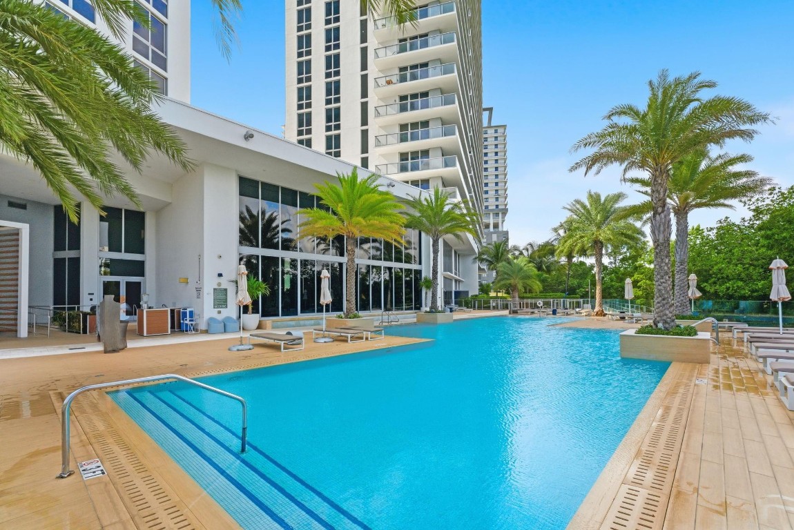 The Harbour Miami - Residential