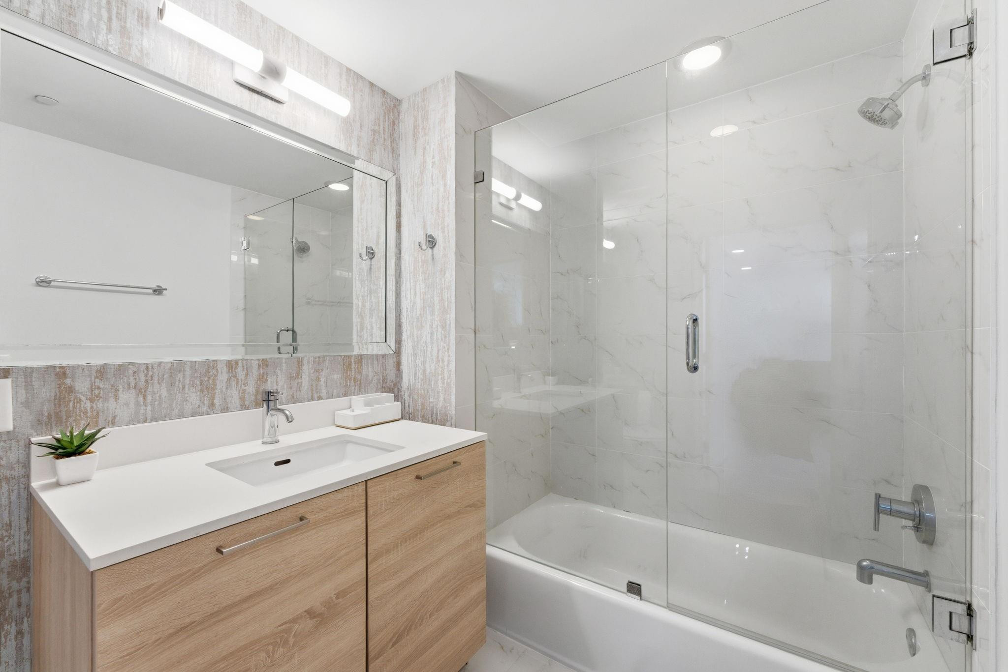 The Harbour Miami - Residential