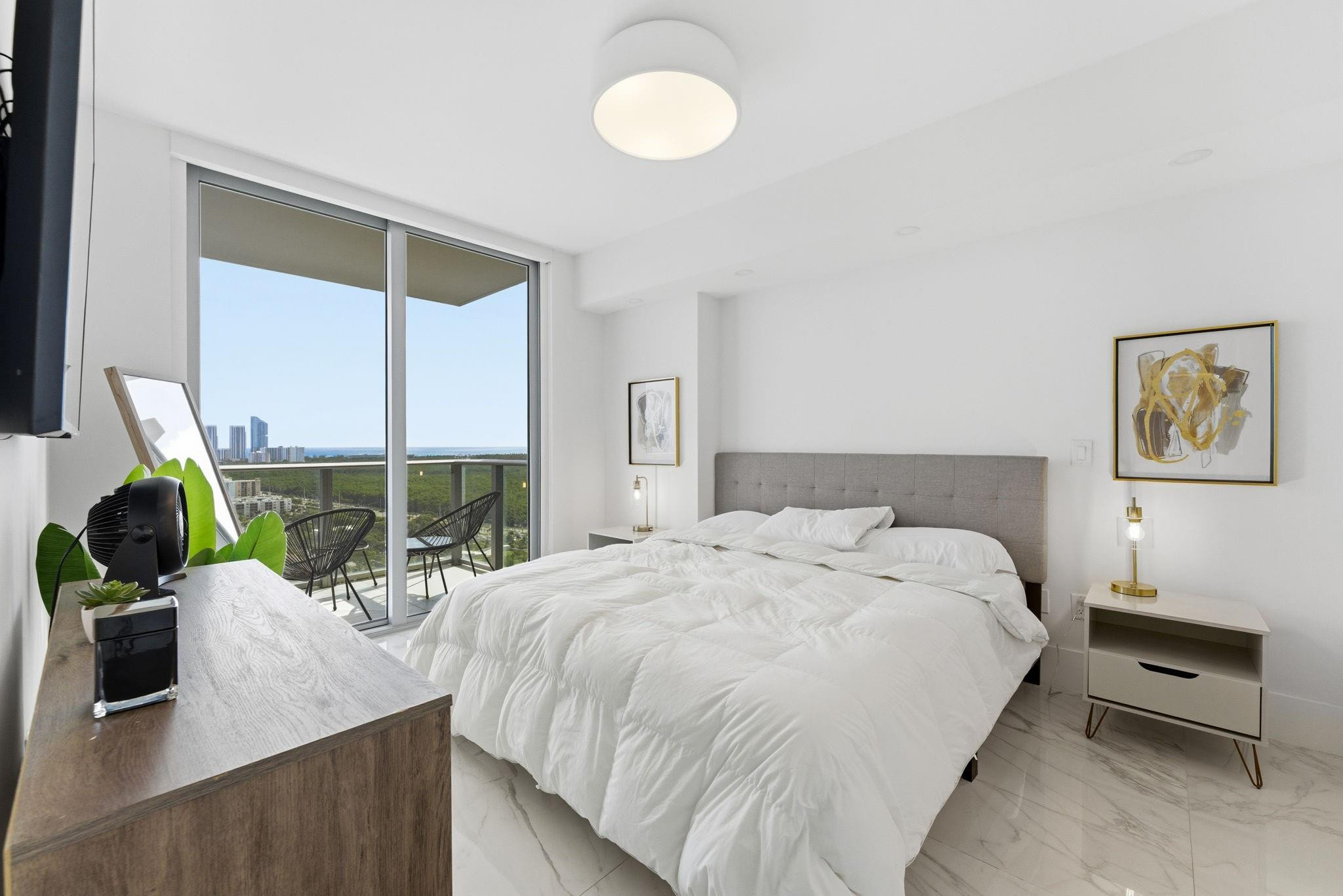 The Harbour Miami - Residential