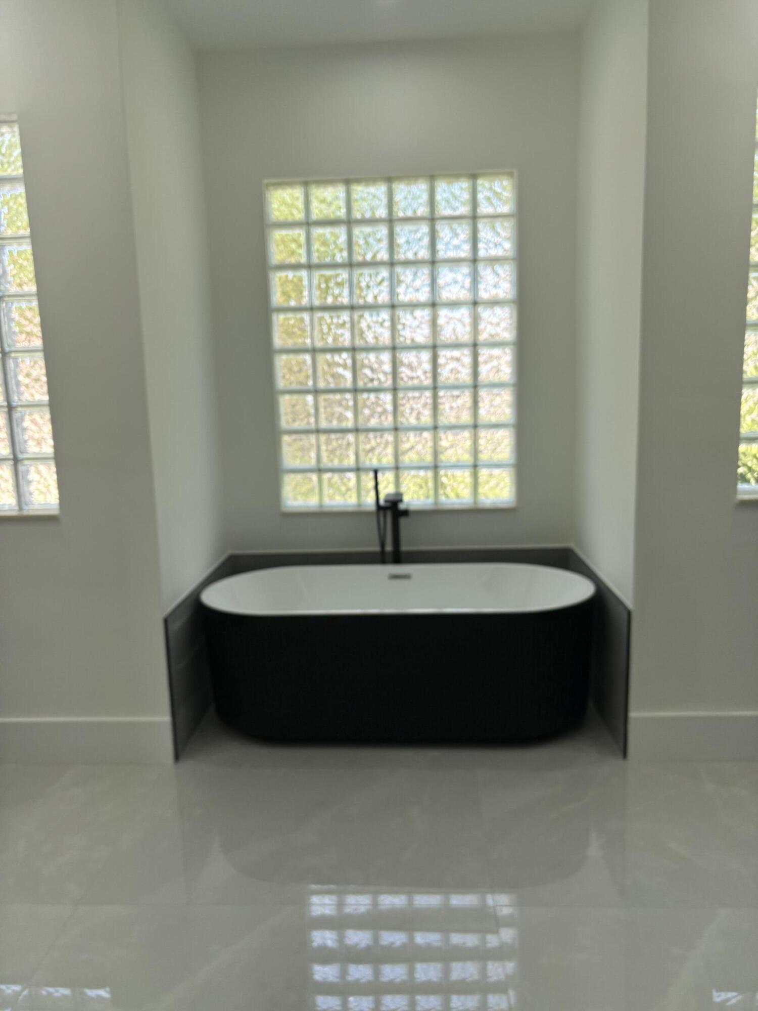 SUNSET LAKES PLAT THREE - Residential