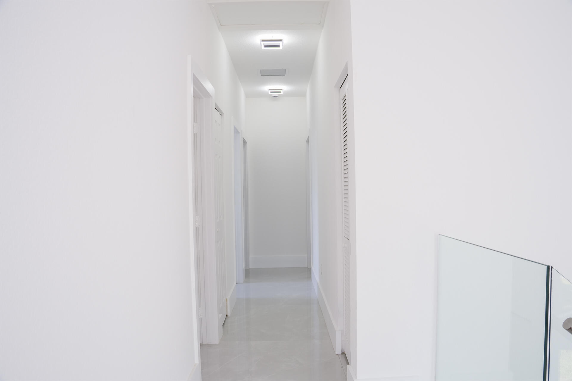 SUNSET LAKES PLAT THREE - Residential