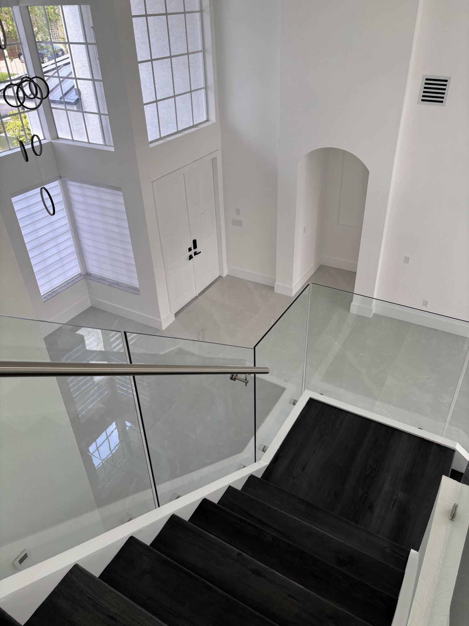 SUNSET LAKES PLAT THREE - Residential