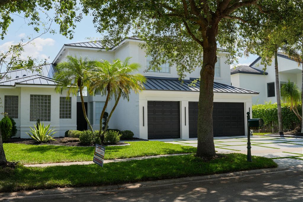 Photo of 5227 SW 195th Terrace, Miramar, FL 33029 (MLS # B26004978)