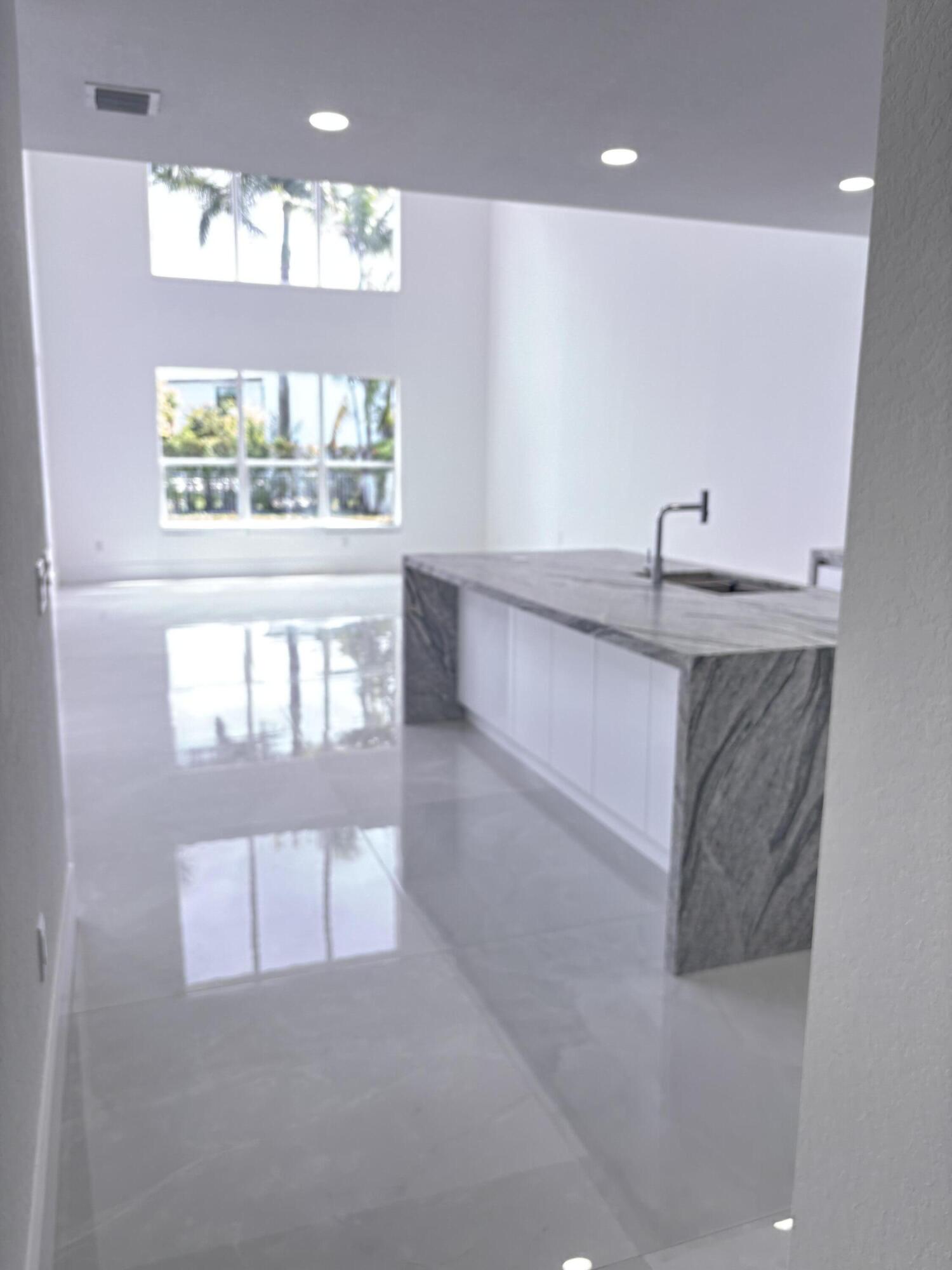 SUNSET LAKES PLAT THREE - Residential