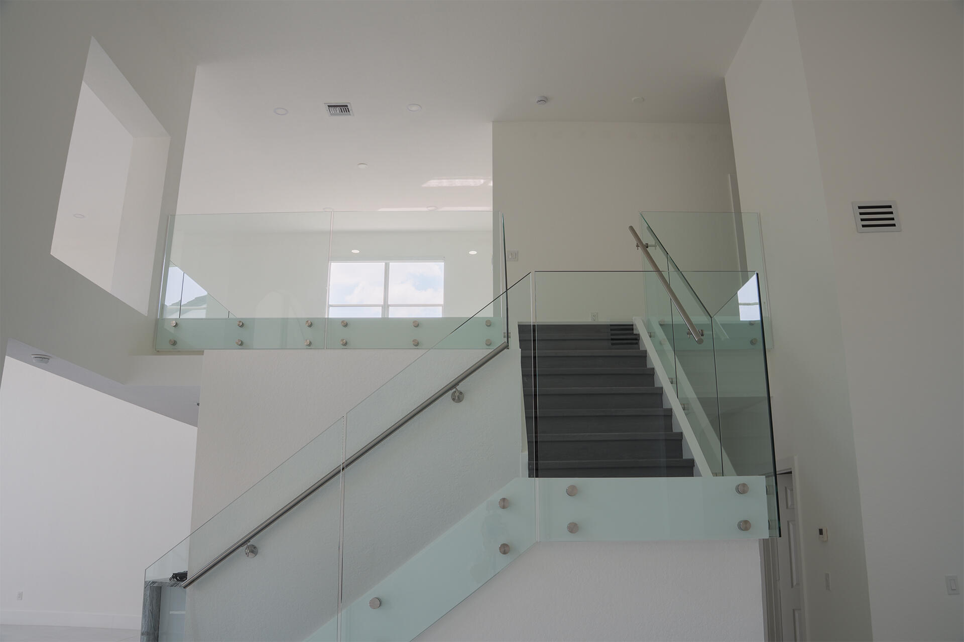 SUNSET LAKES PLAT THREE - Residential