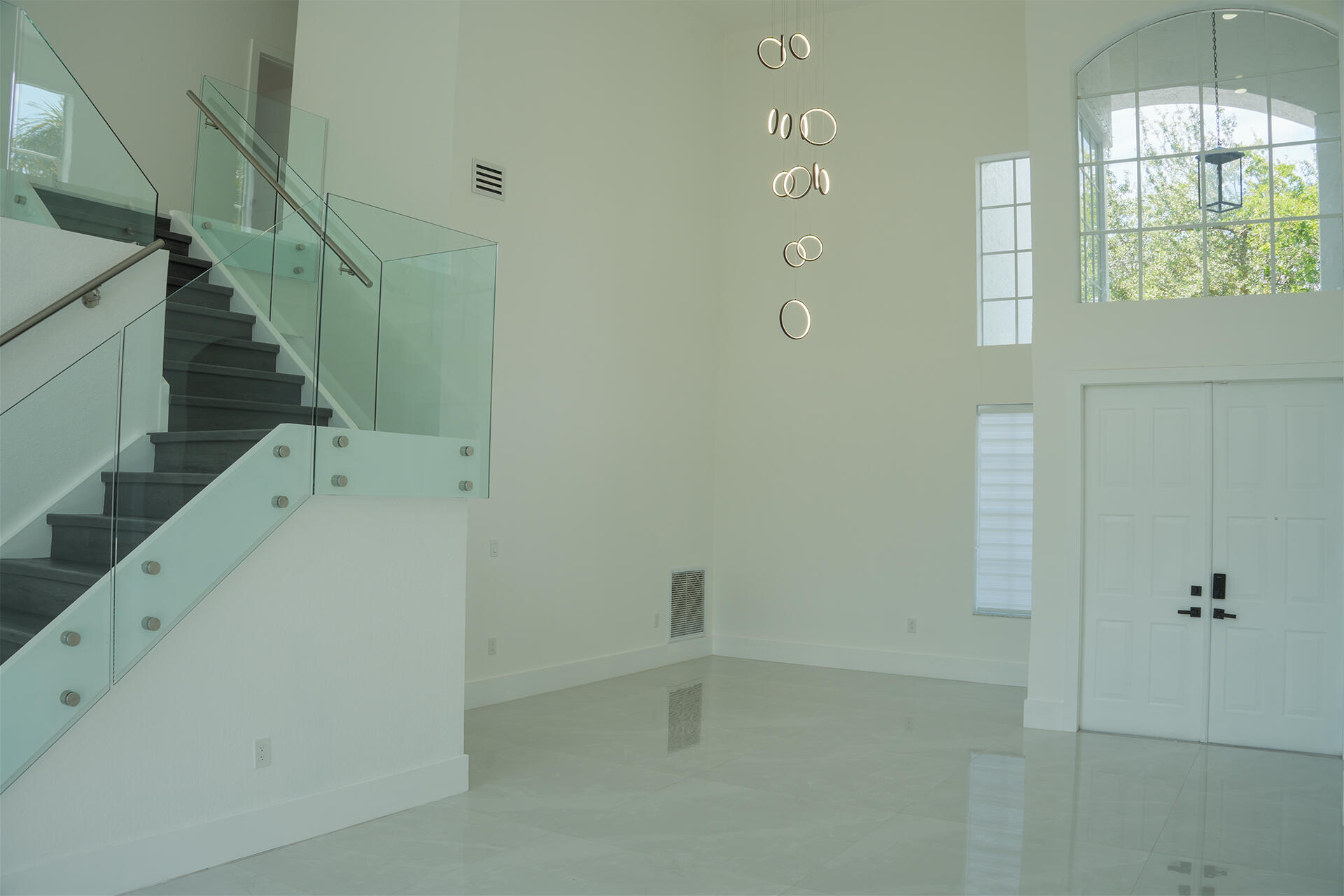 SUNSET LAKES PLAT THREE - Residential