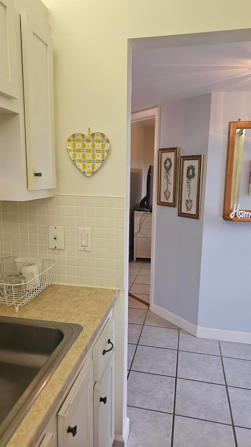 GRANDVIEW AT SPRING LAKES - Residential Lease