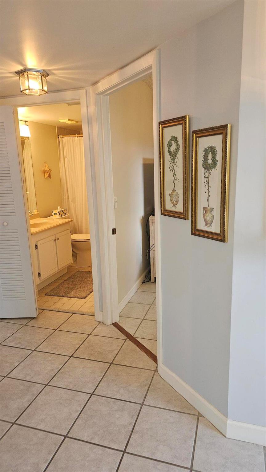 GRANDVIEW AT SPRING LAKES - Residential Lease