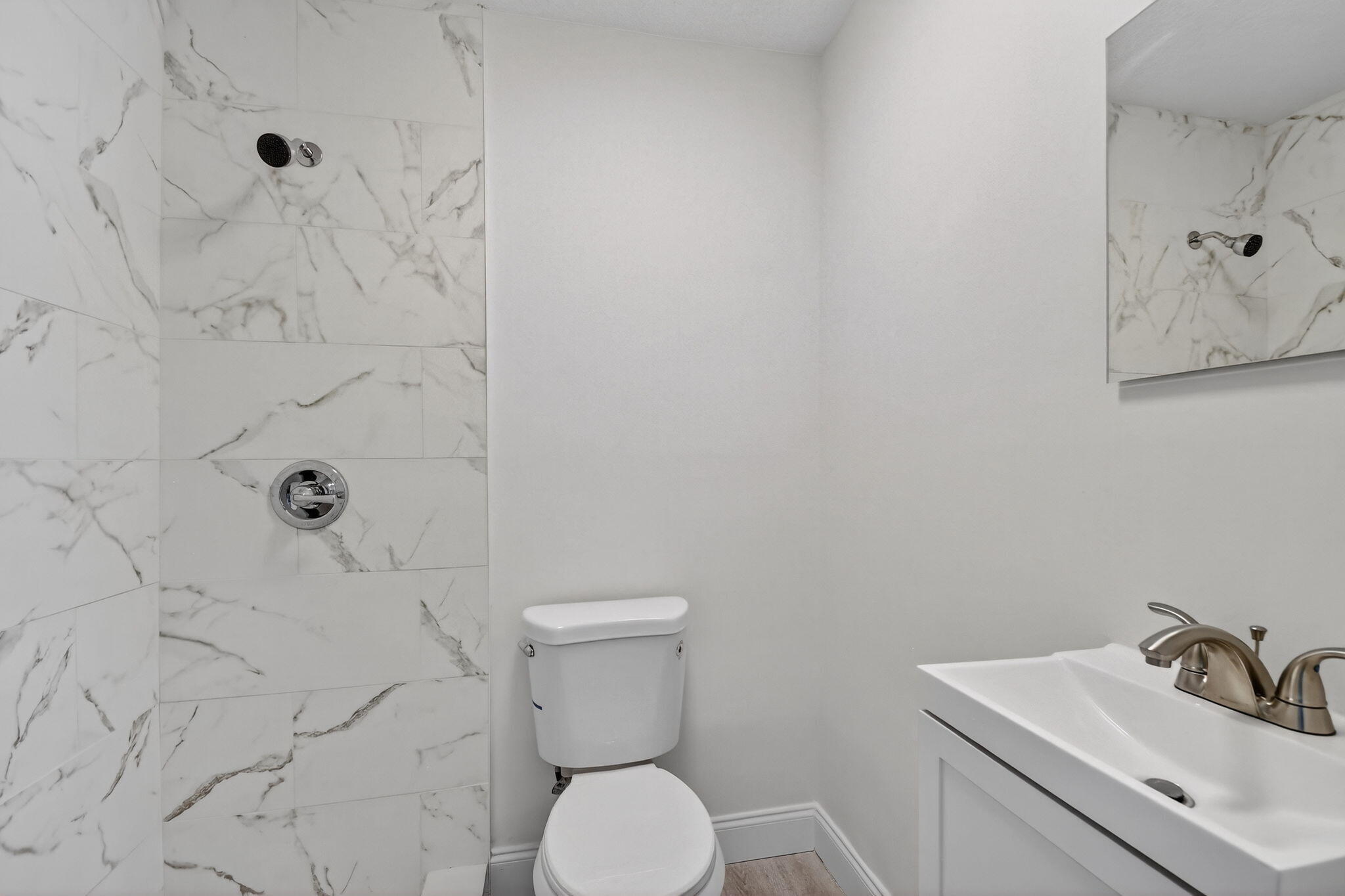 COUNTERPOINT ESTATES 9 - Residential