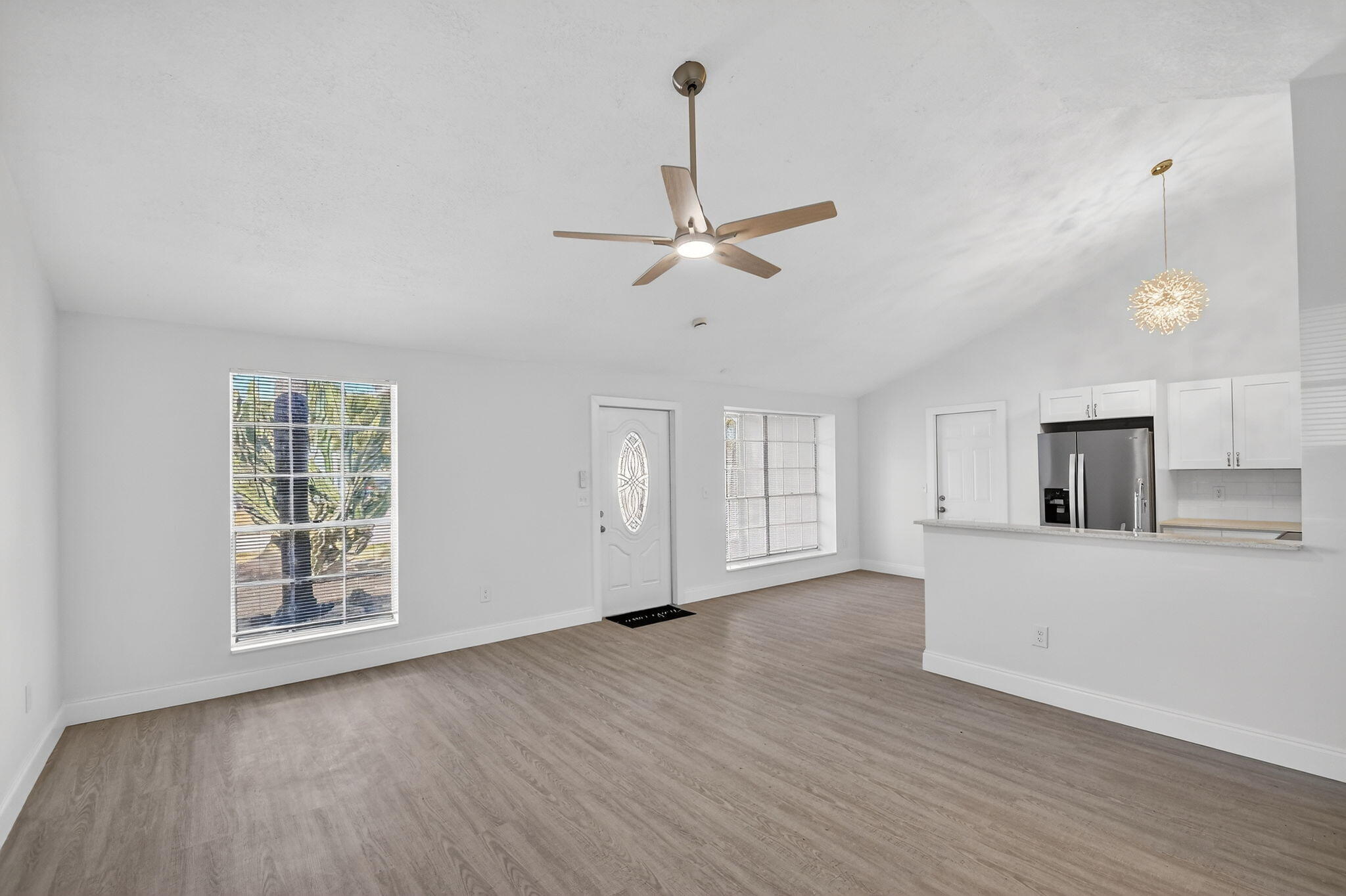 COUNTERPOINT ESTATES 9 - Residential