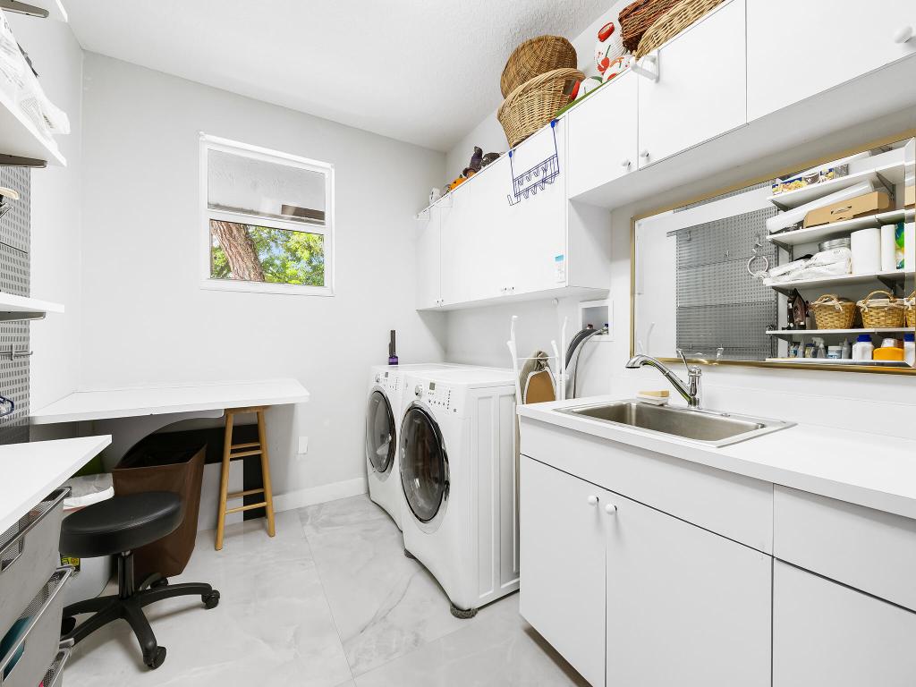 FIELDBROOK - Residential