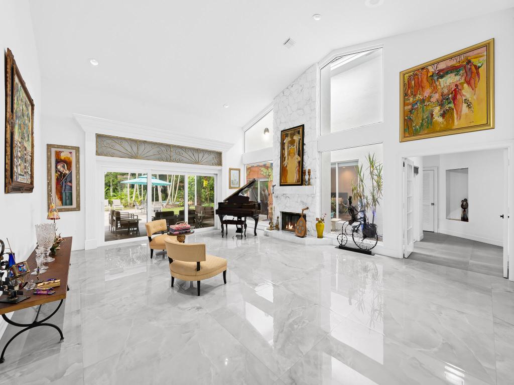 FIELDBROOK - Residential