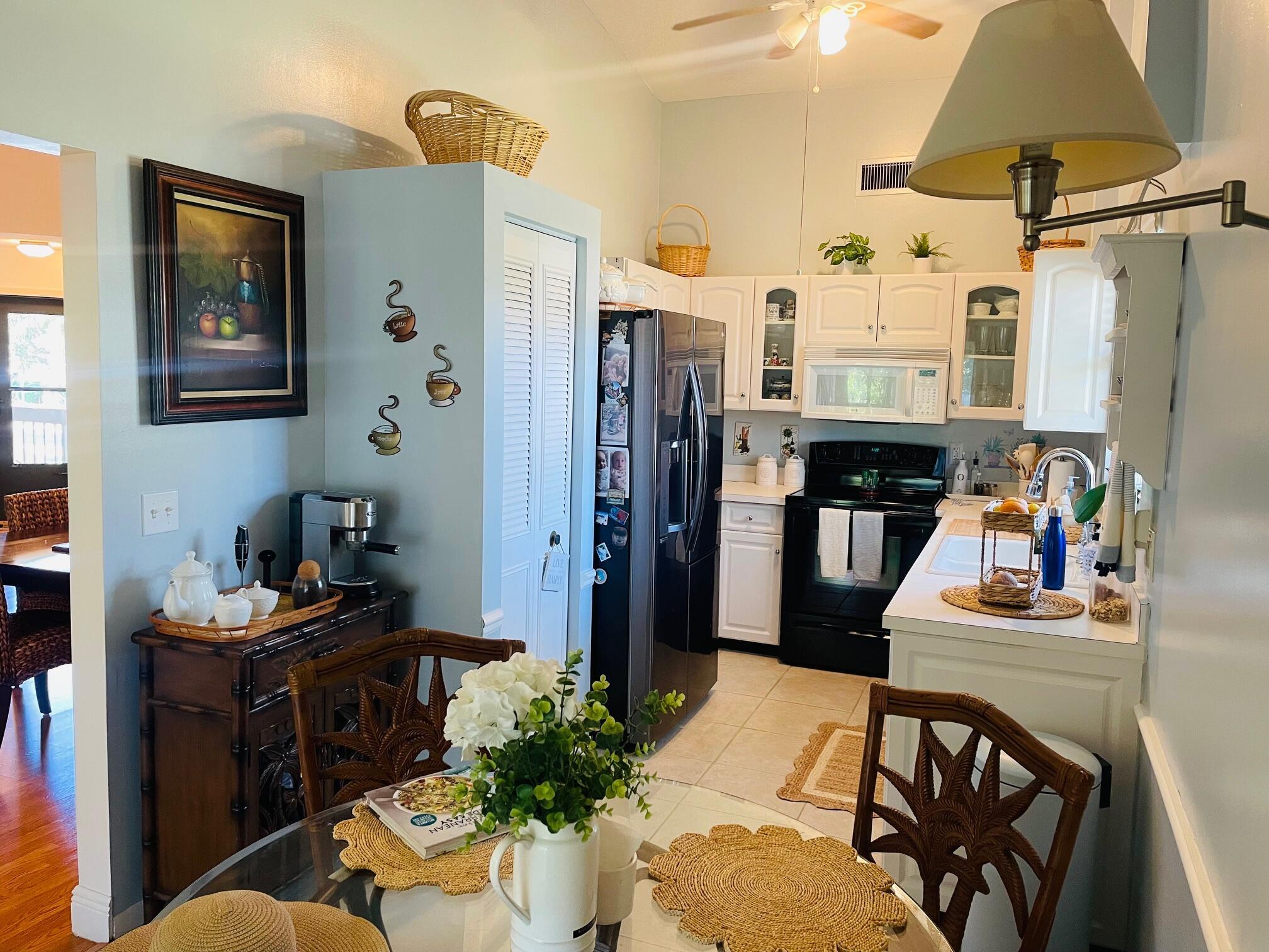 LUCERNE PARK CONDS 1, 1A, - Residential