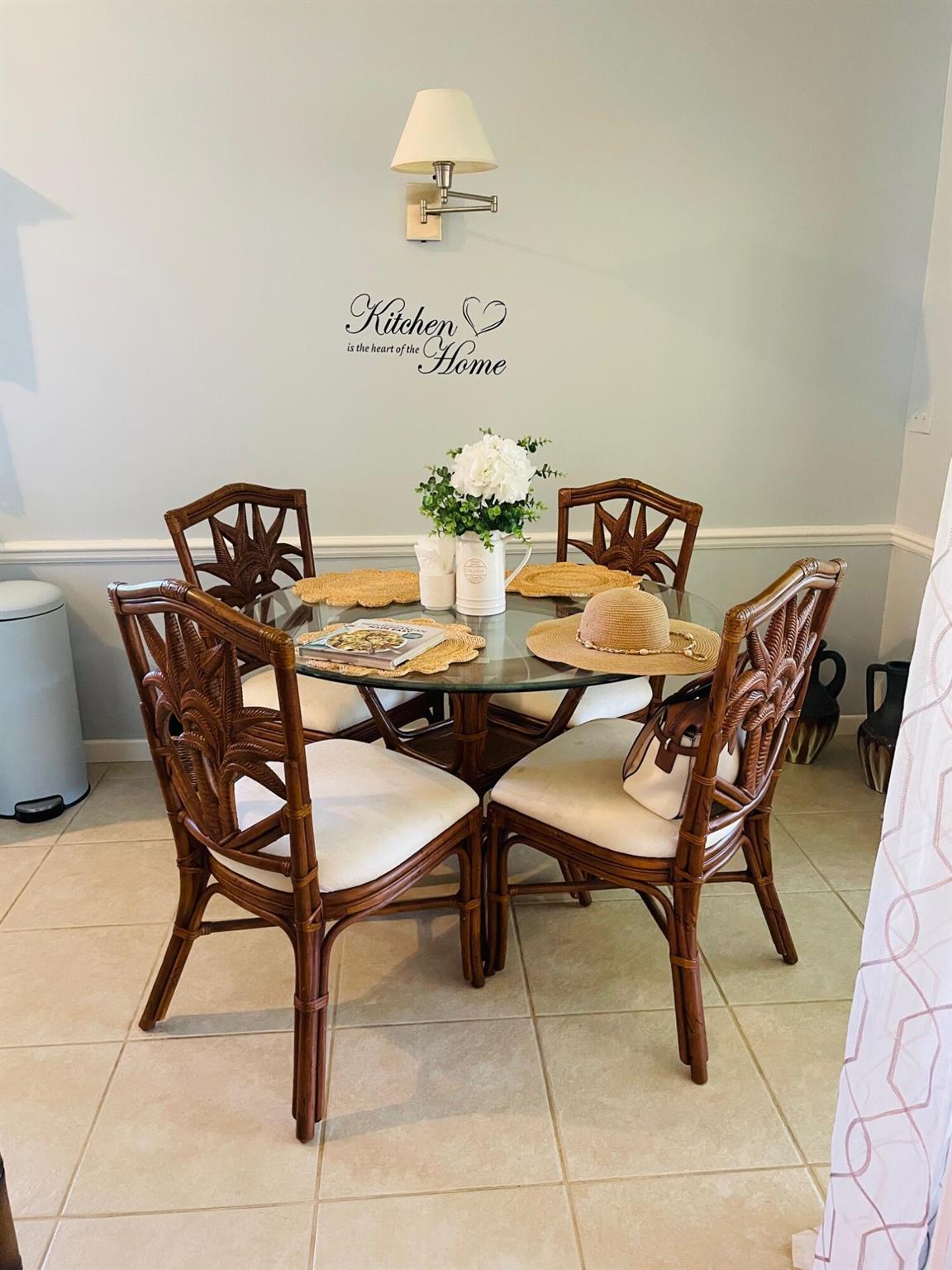 LUCERNE PARK CONDS 1, 1A, - Residential