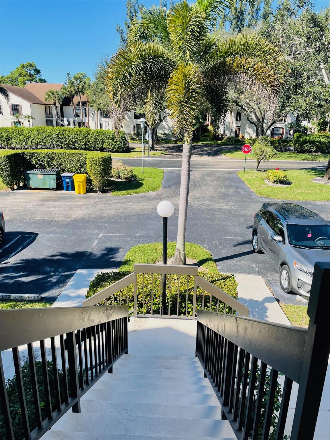 View photos, virtual tours, details... 3204 Perimeter Drive 3204