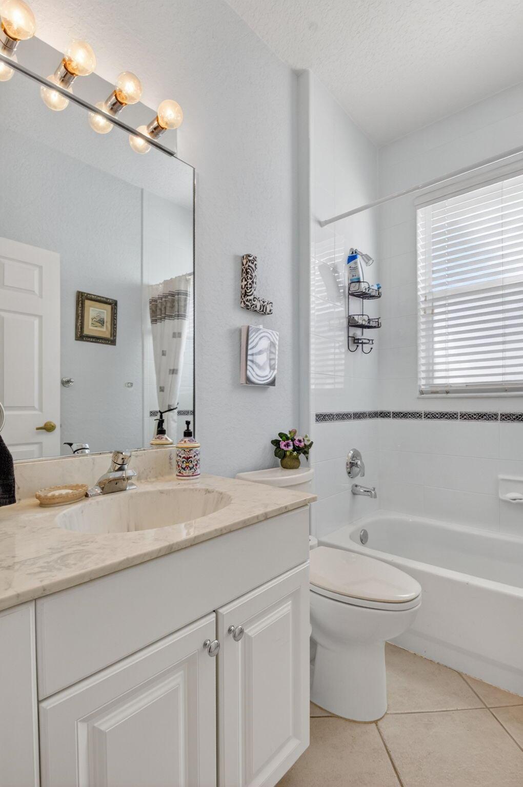 Club at Indian Lakes - Residential