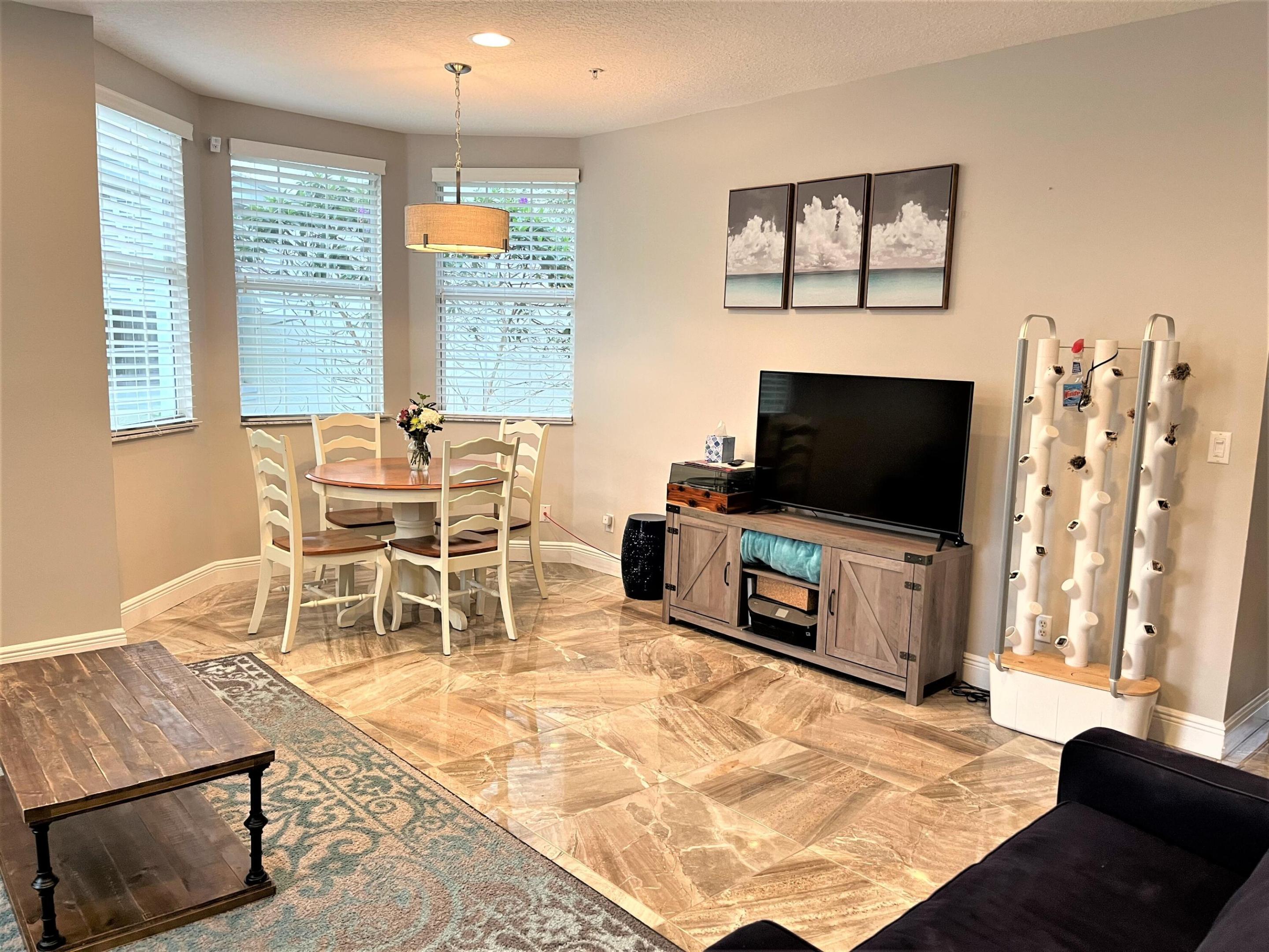 4321 Savannah Bay Place